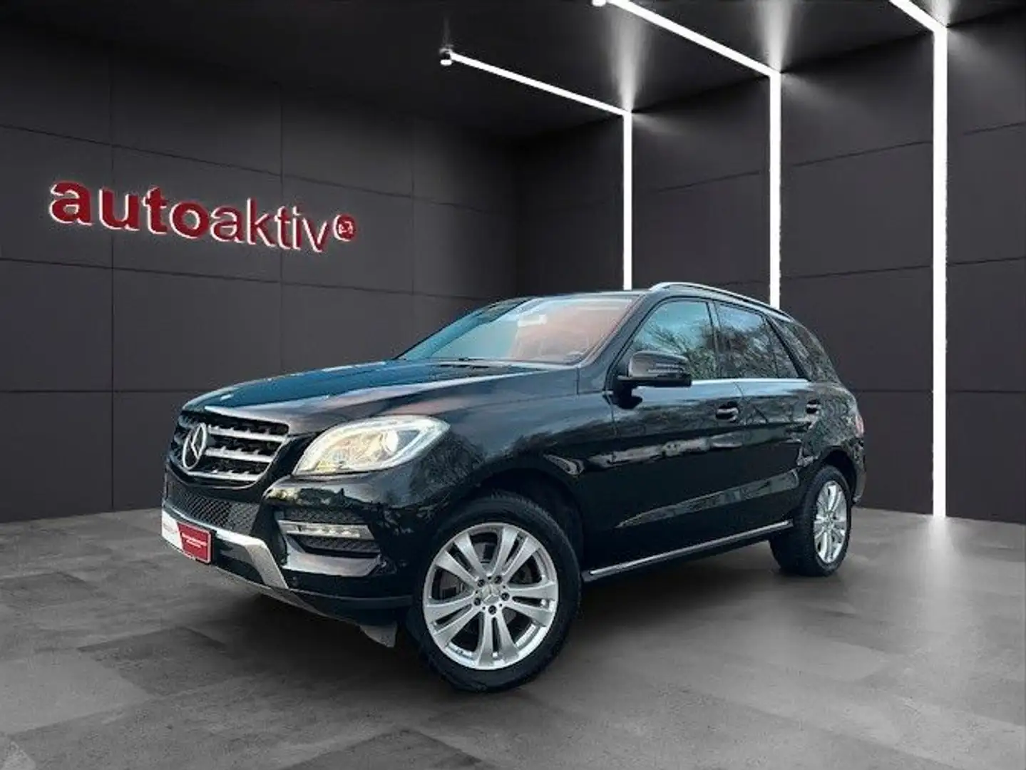 Mercedes-Benz ML 350 CDI/Voll Leder/AHK/Bi-Xenon-LED/Navi/ Schwarz - 1