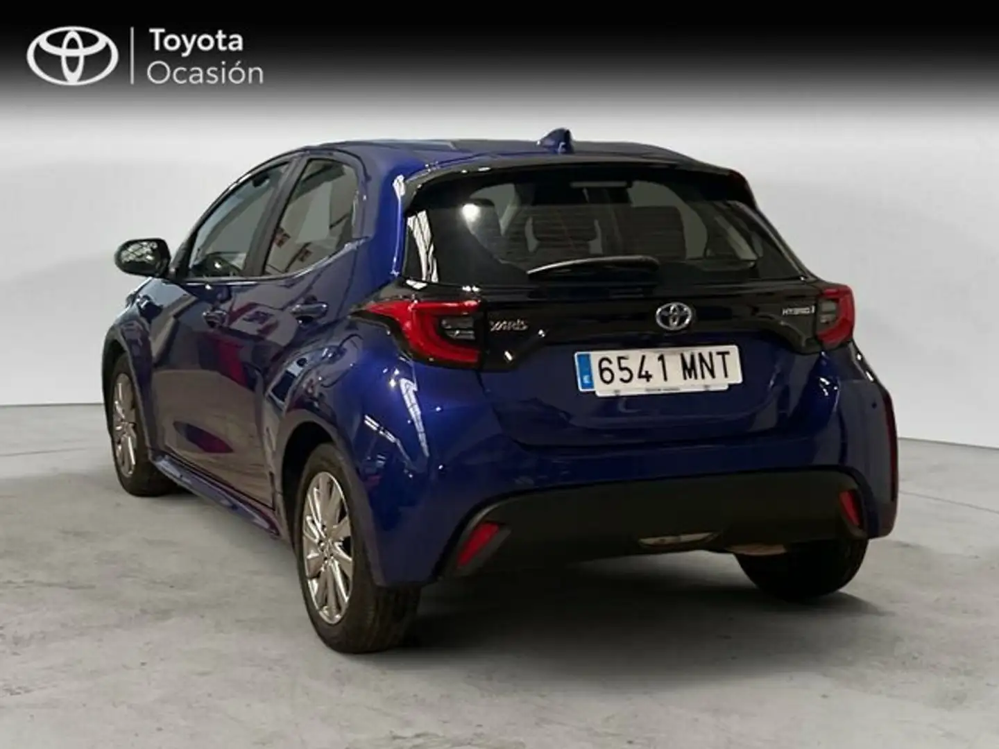 Toyota Yaris 5 Puertas Active Tech 120H Automático (e-CVT) Azul - 2