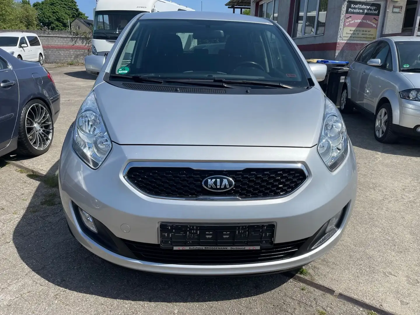 Kia Venga FIFA World Cup Edition orig.50000 km Stříbrná - 2