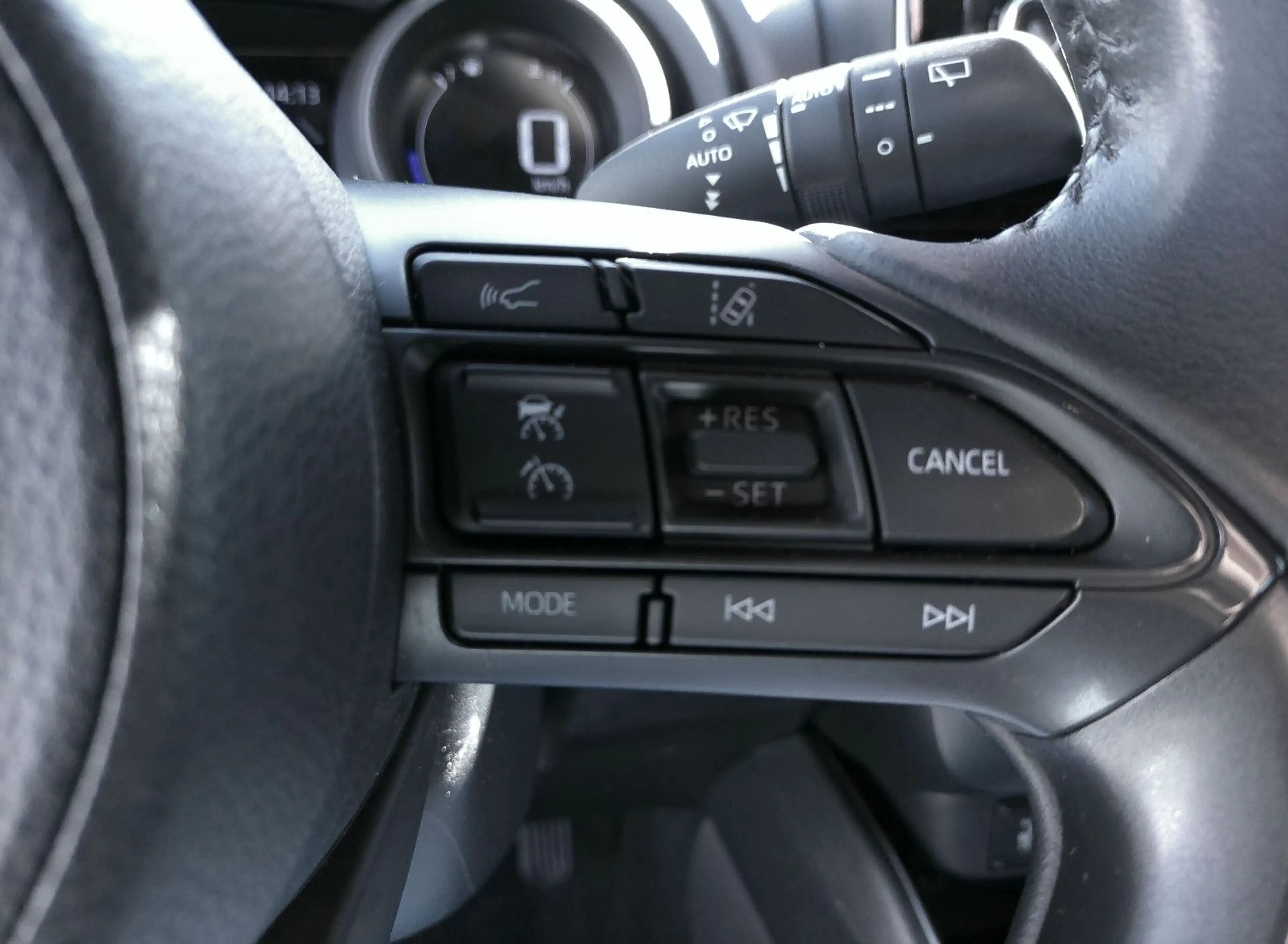 Toyota Yaris Team Deutschland*CarPlay* — photo 13