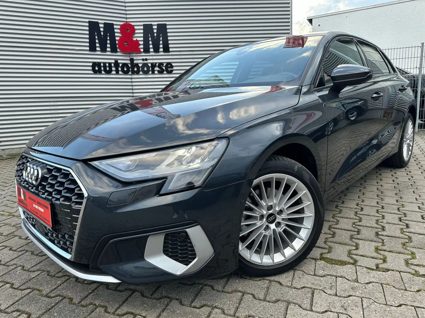 Audi A3 SB 30 TFSI advanced Virtual/LED/Assist/PDC Grigio - 1
