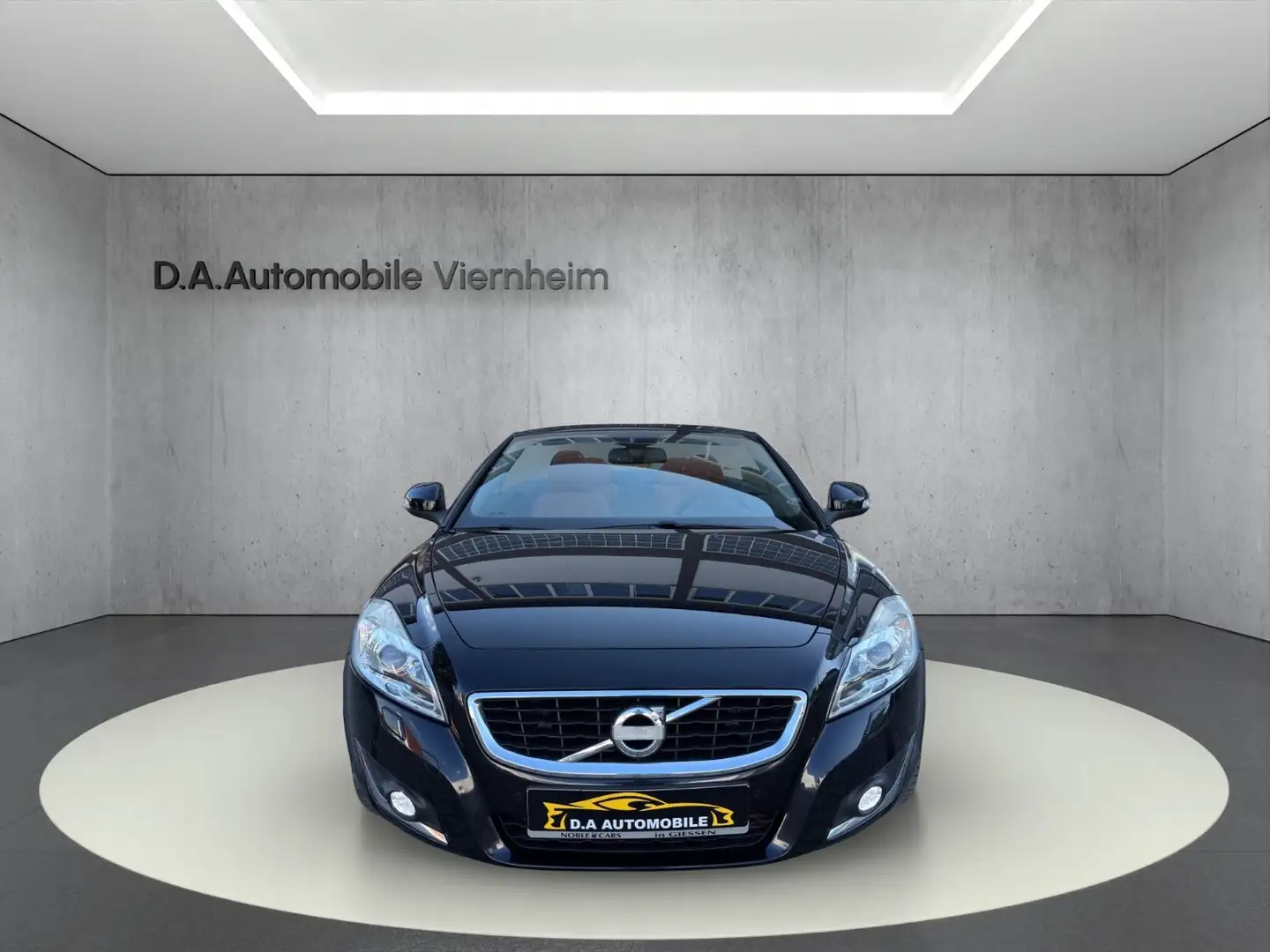 Volvo C70 Cabriolet D4 Summum°Automatik°Navi°SHZ°PDC°° Zwart - 2