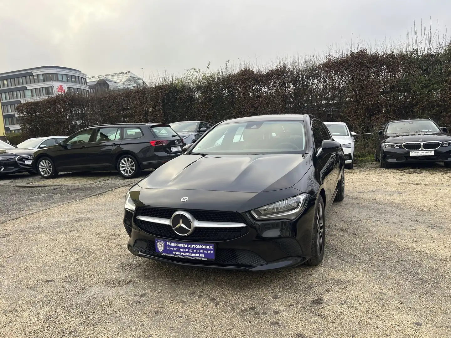 Mercedes-Benz CLA 220 d Shooting Brake Aut. NAVI+SPURASSIST+1.HAND Schwarz - 2