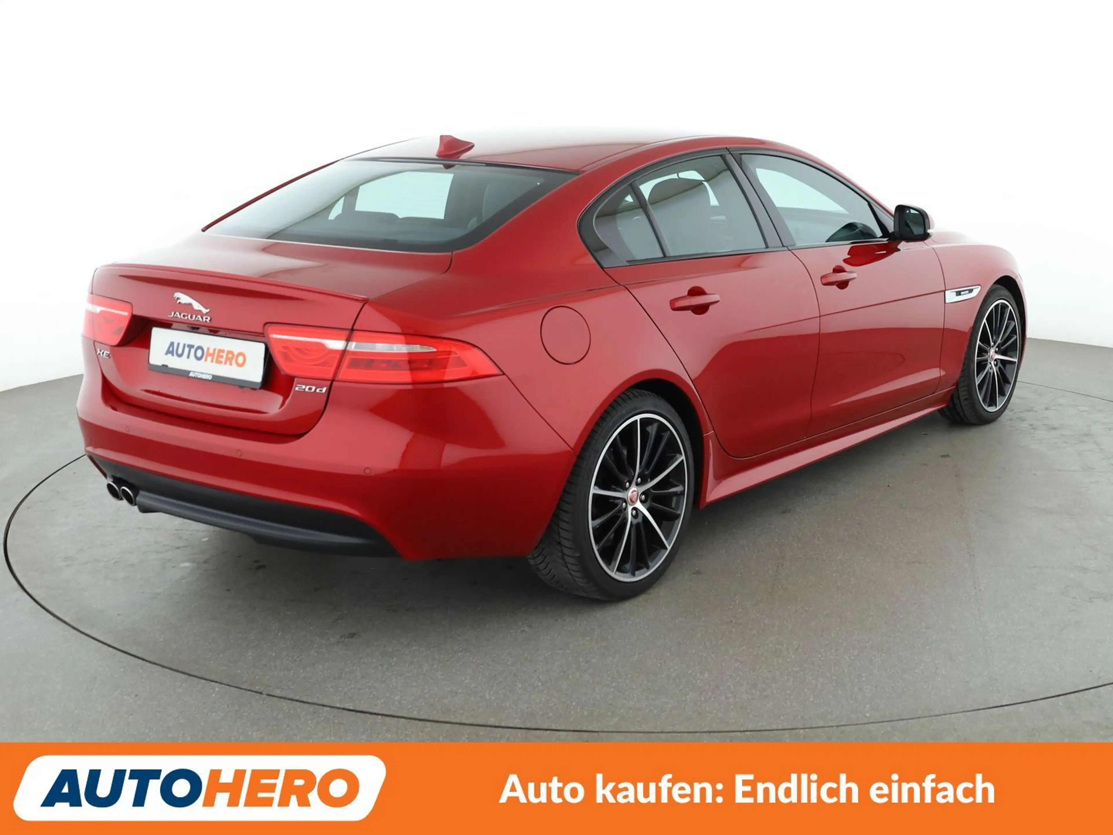 Jaguar XE 20d R-Sport Aut.*NAVI*TEMPO*BI-XENON*PDC*CAM*SHZ* — photo 6