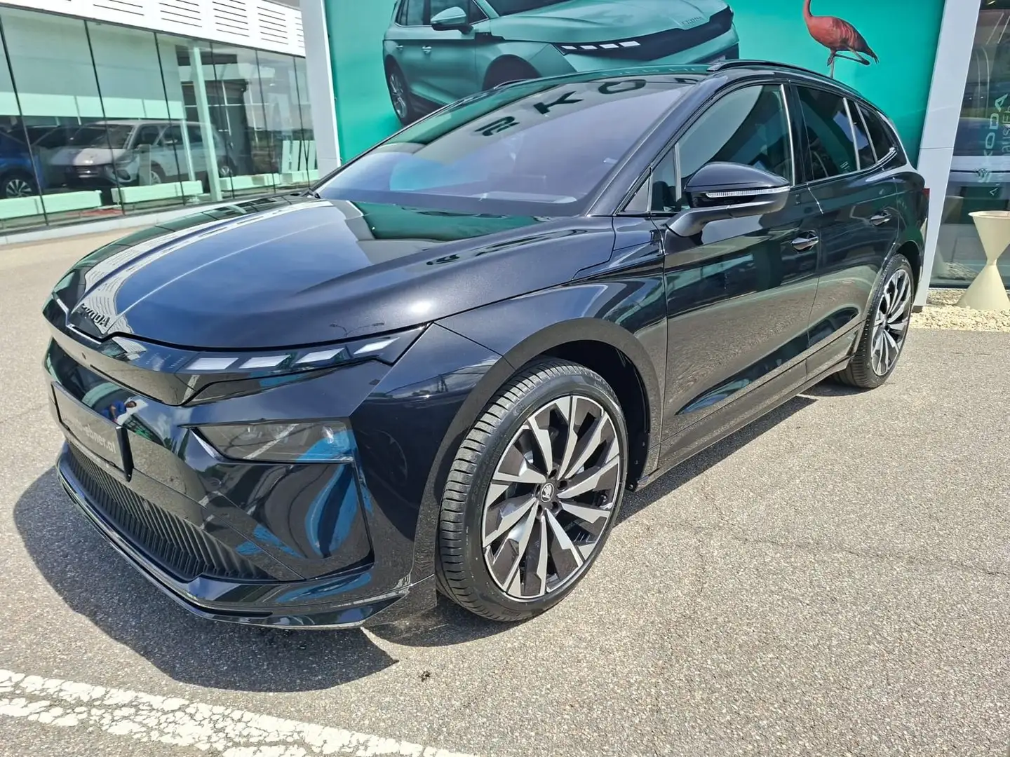 Skoda Enyaq Sportline 85 Schwarz - 1
