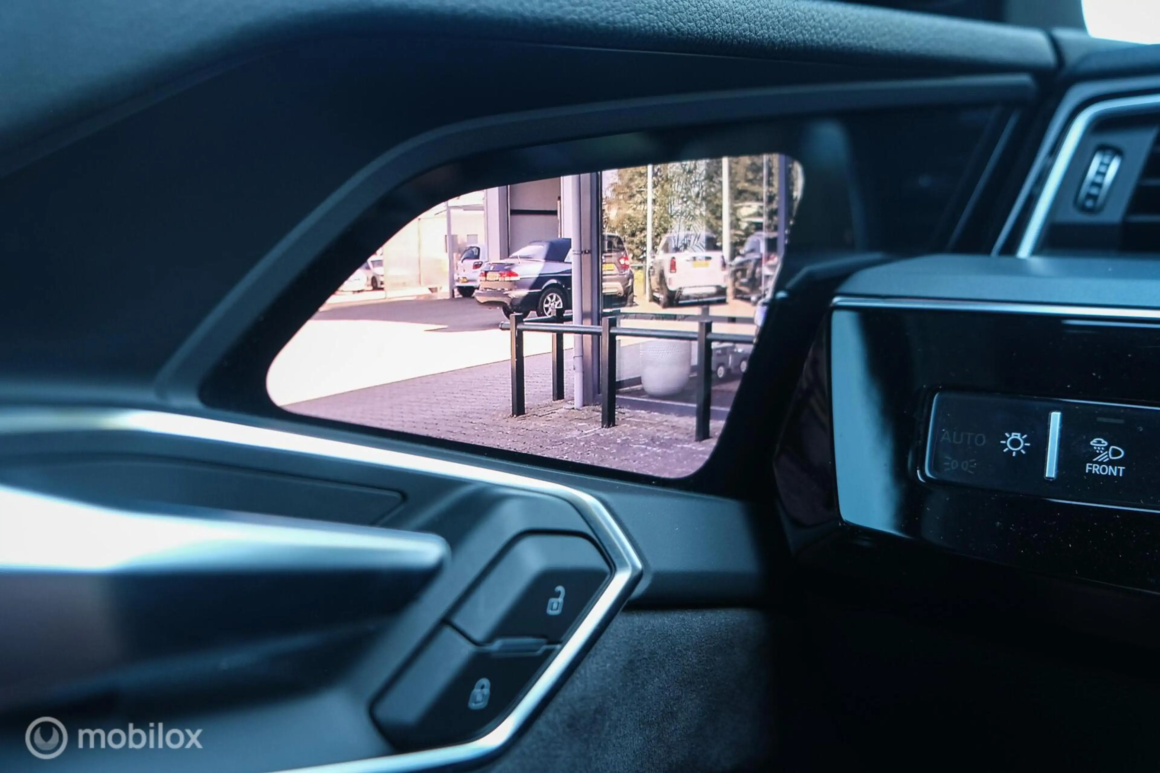 Audi e-tron 55 quattro Business edition Plus 95 kWh | Pano | A — photo 6