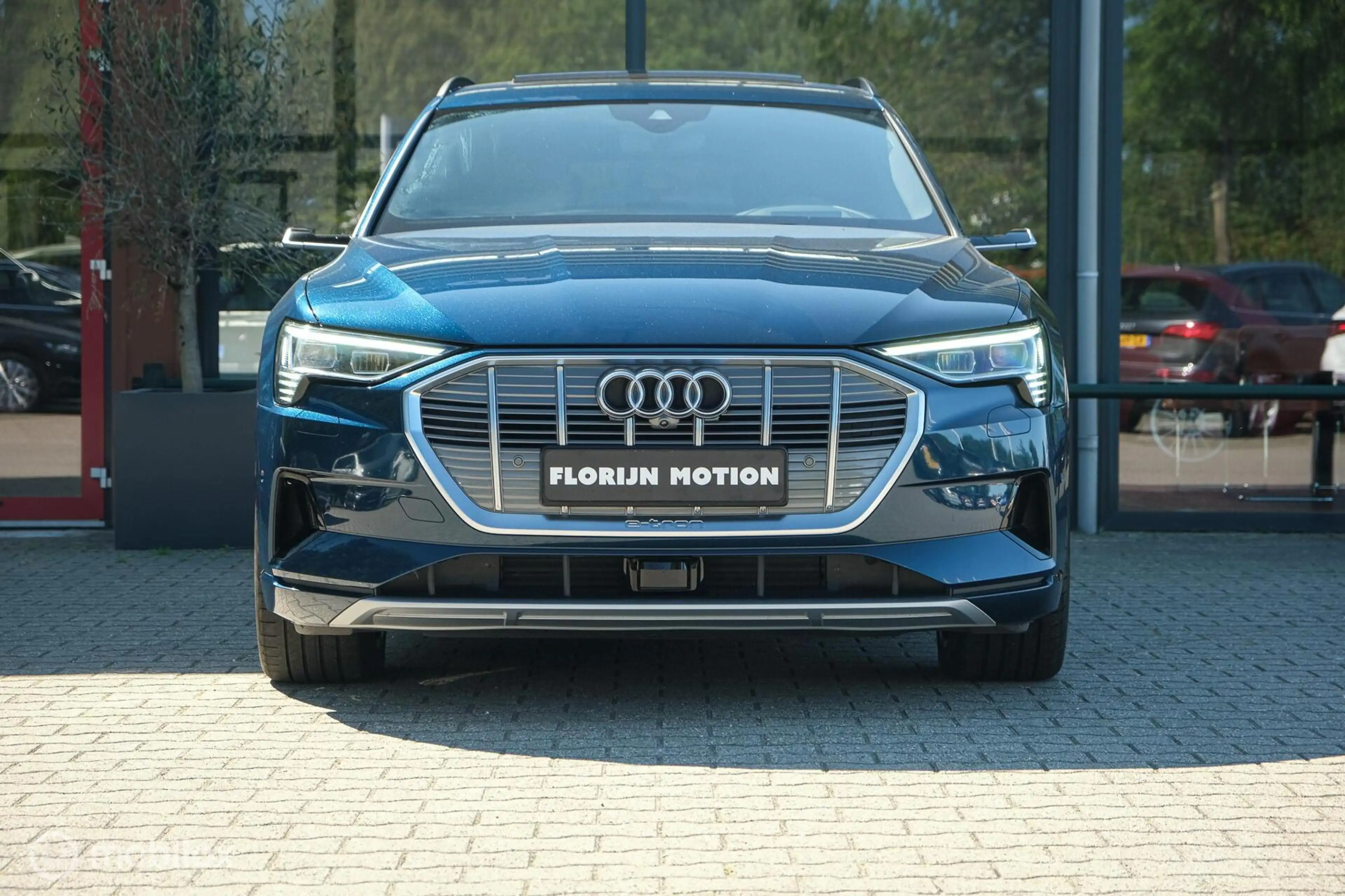 Audi e-tron 55 quattro Business edition Plus 95 kWh | Pano | A — photo 9