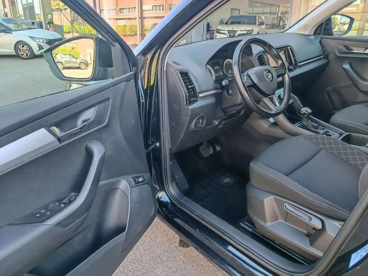 Skoda Karoq 1.6 TDI SCR DSG Ambition, миниатюра 4