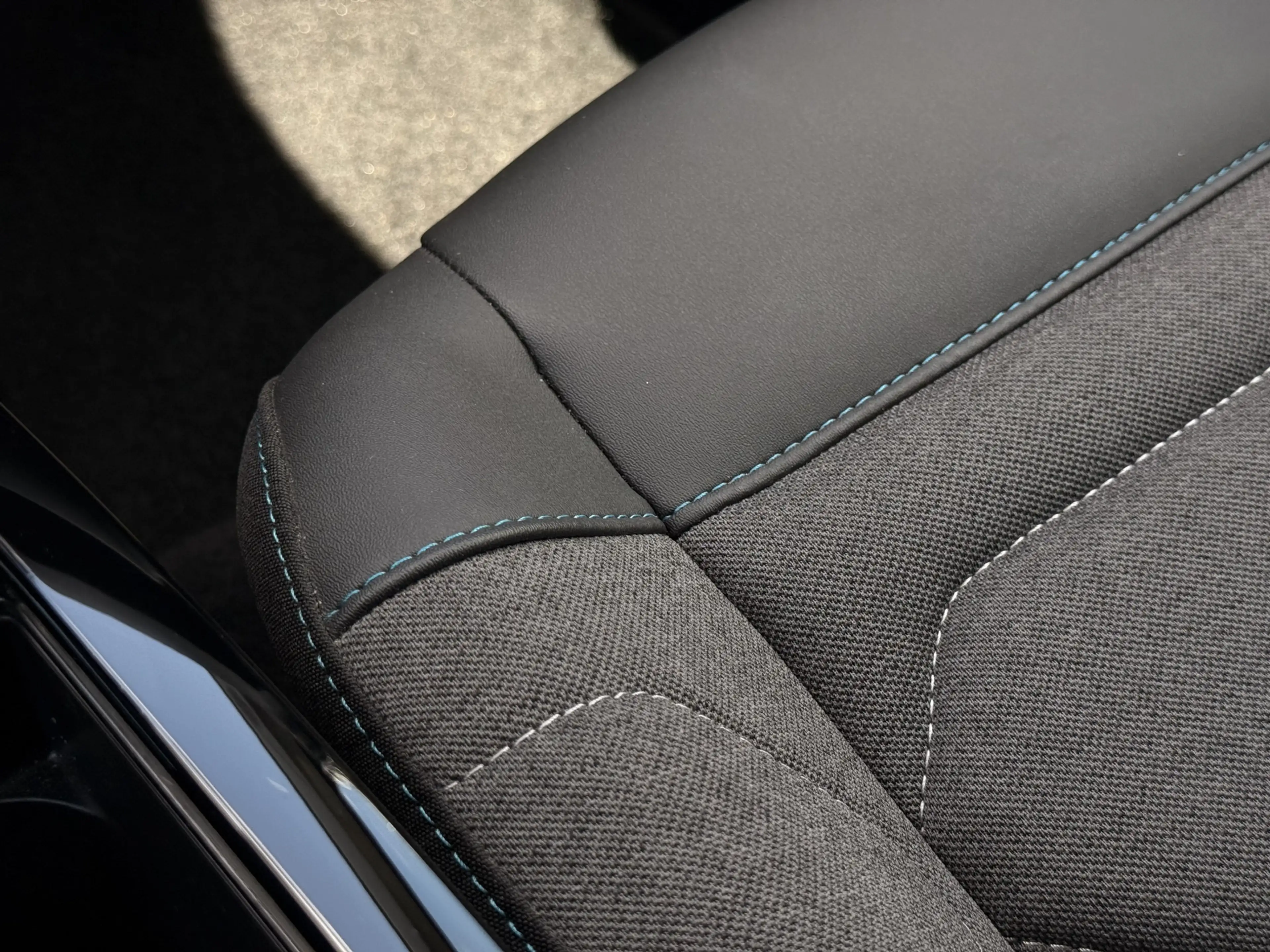 Citroen E-C4 Electric You 50 kWh Camera / Cruise / Carplay / Lm Velgen — photo 40