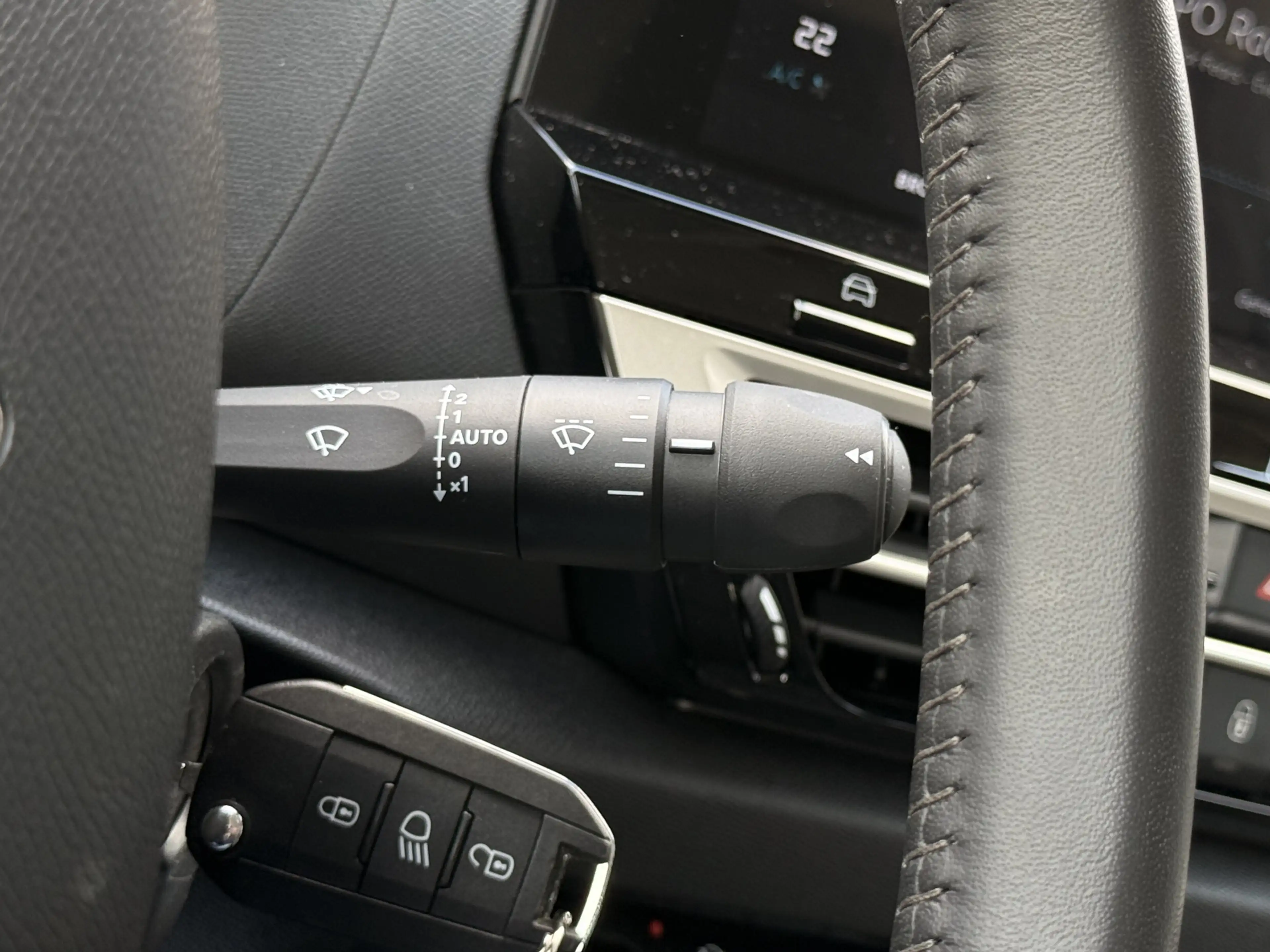 Citroen E-C4 Electric You 50 kWh Camera / Cruise / Carplay / Lm Velgen — photo 24