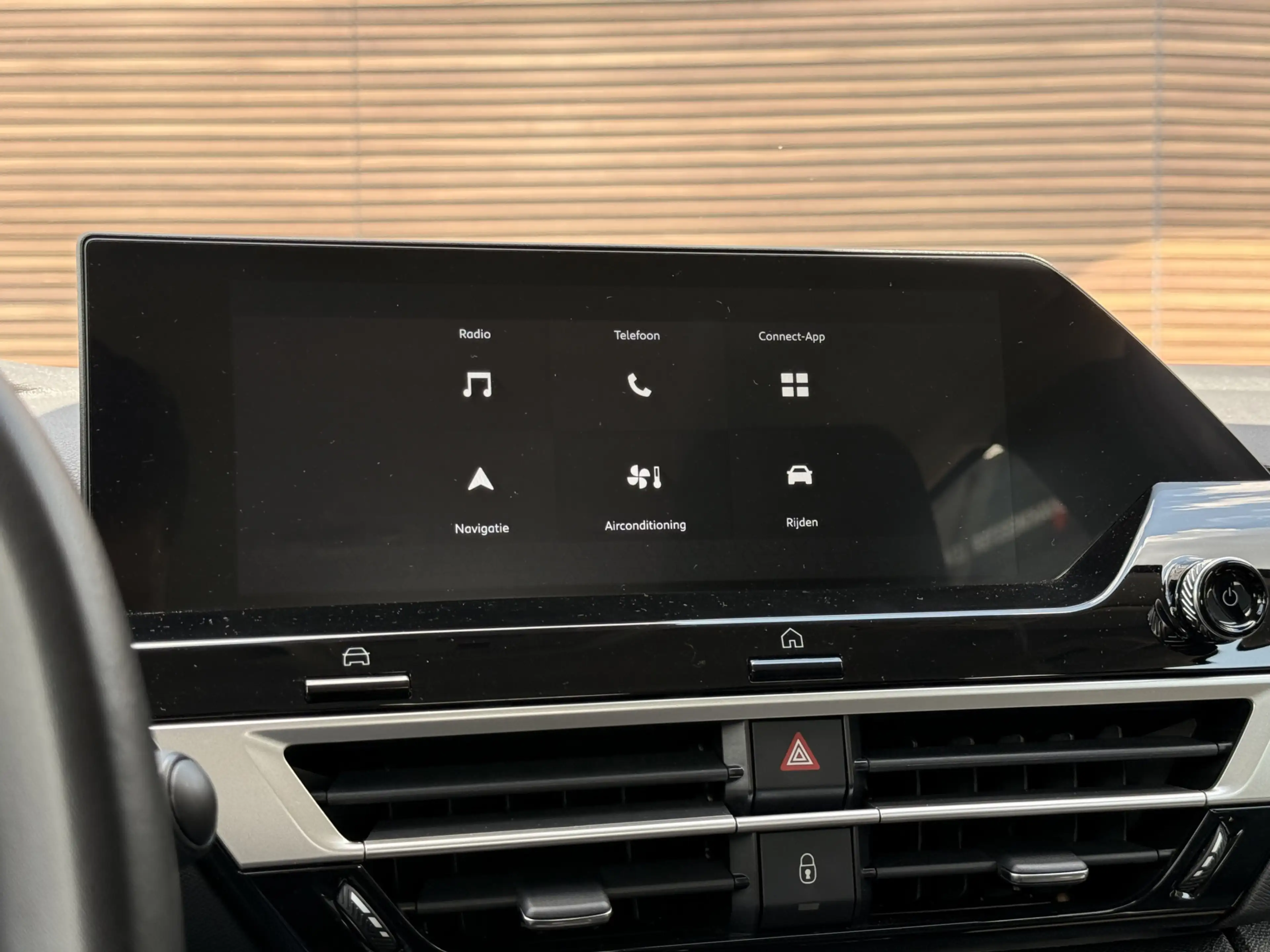 Citroen E-C4 Electric You 50 kWh Camera / Cruise / Carplay / Lm Velgen — photo 27