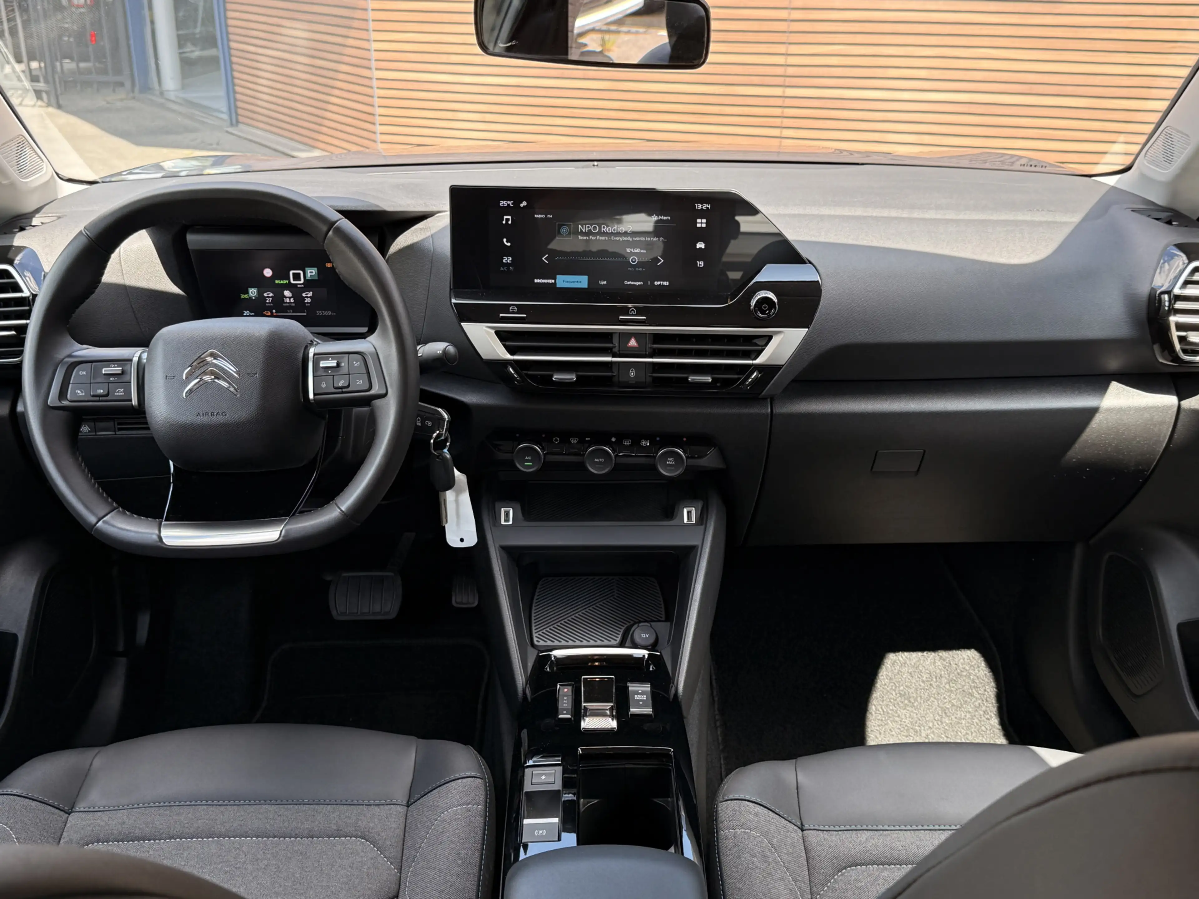 Citroen E-C4 Electric You 50 kWh Camera / Cruise / Carplay / Lm Velgen — photo 2