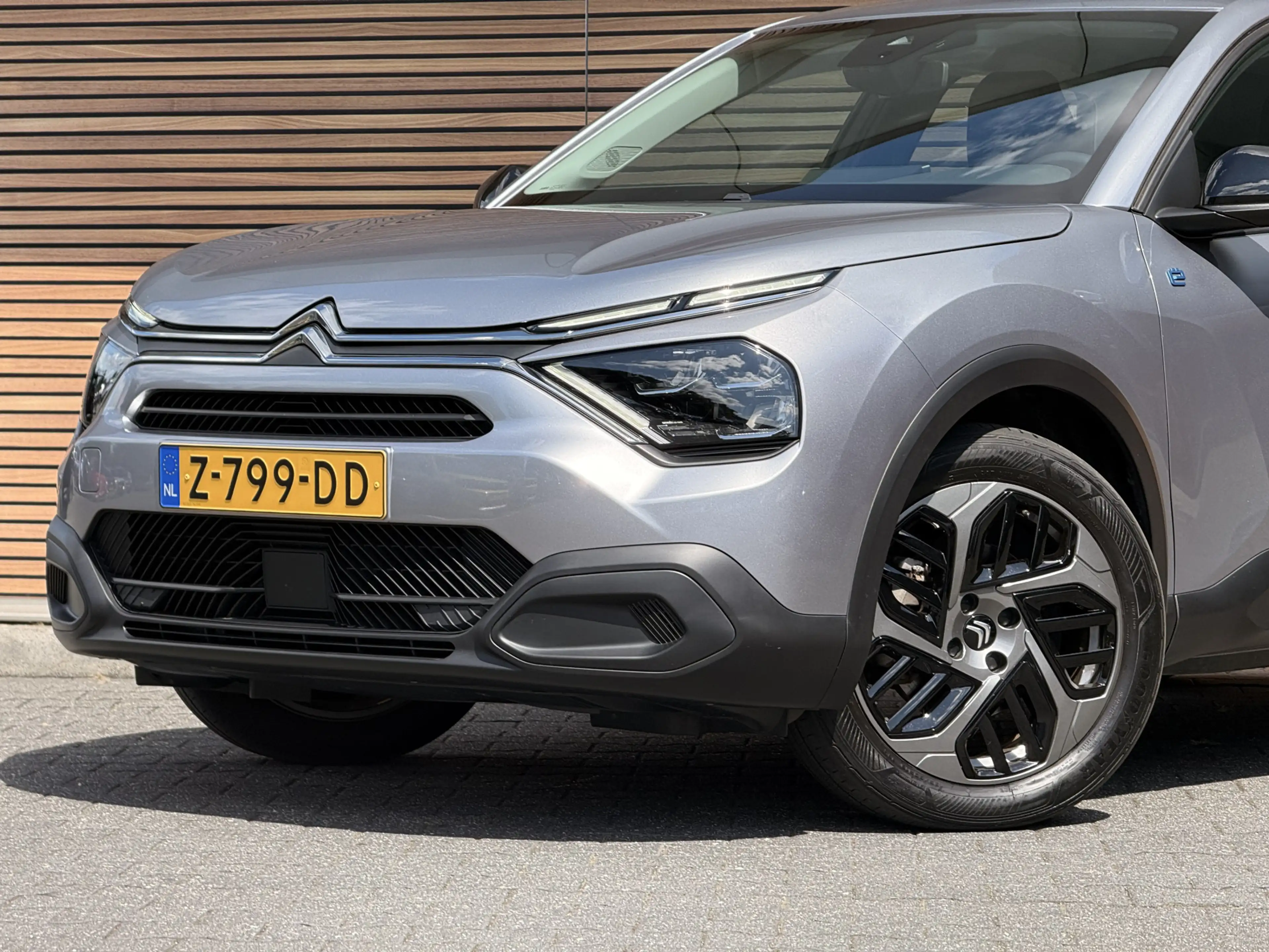 Citroen E-C4 Electric You 50 kWh Camera / Cruise / Carplay / Lm Velgen — photo 12