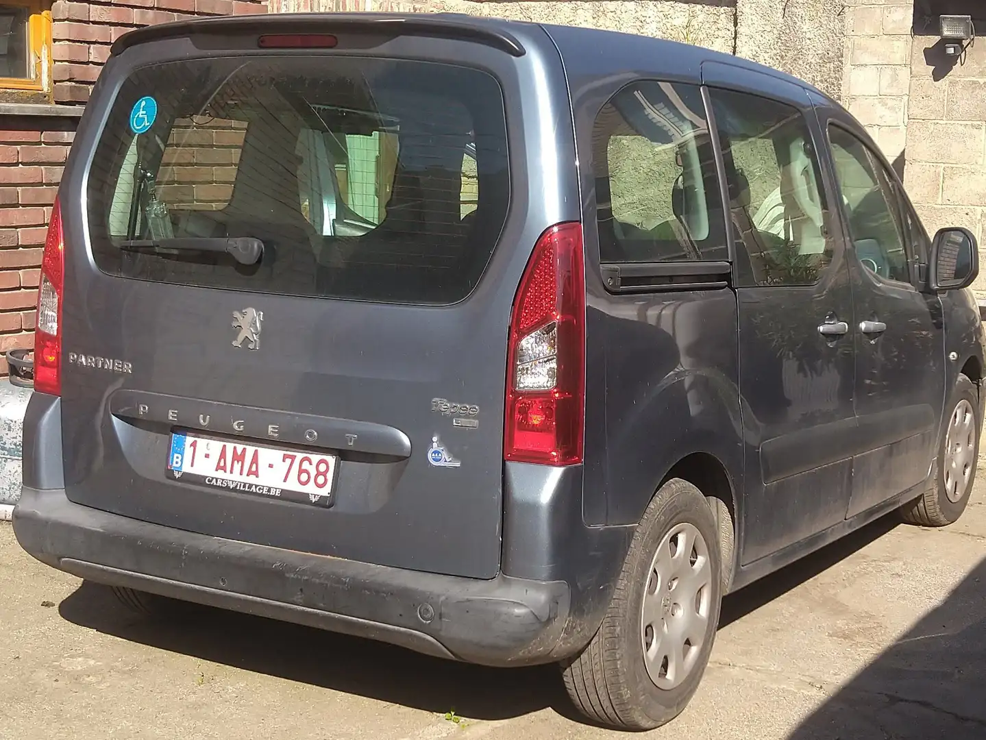 Peugeot Partner Partner Tepee 1.6 e-HDi Active STT Gris - 2