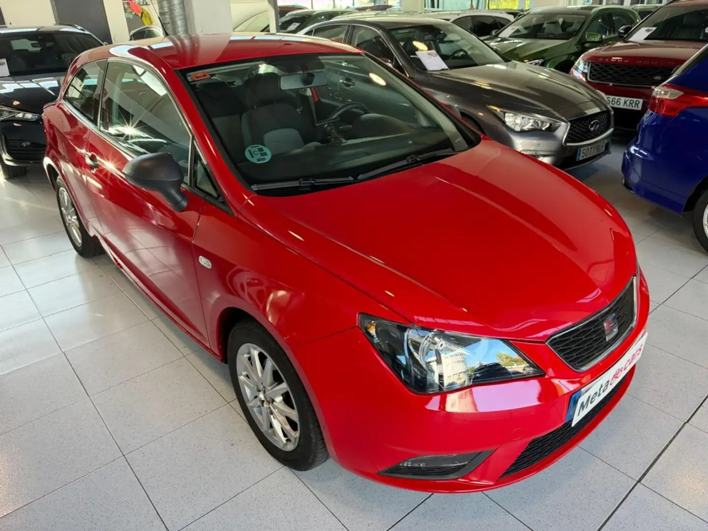 SEAT Ibiza SC 1.2 Reference 70 Rojo - 2