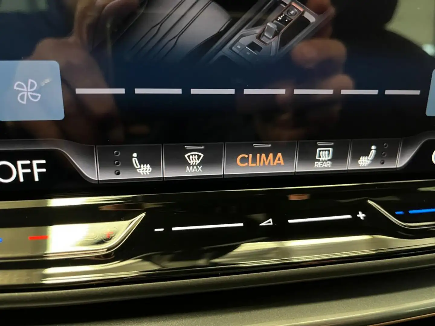 CUPRA Formentor eTSI Hybrid 150 DSG 7 V - Extension de garantie 3 ans Schwarz - 2