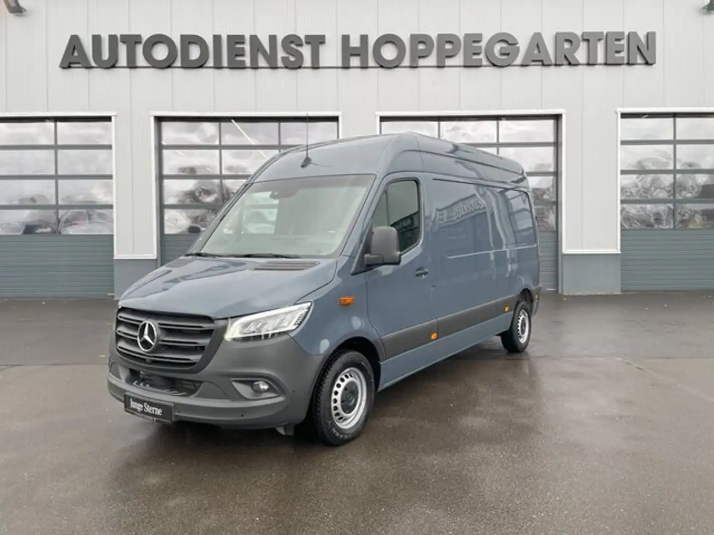 Mercedes-Benz Sprinter 315 CDI KA L2H2 Gris - 2