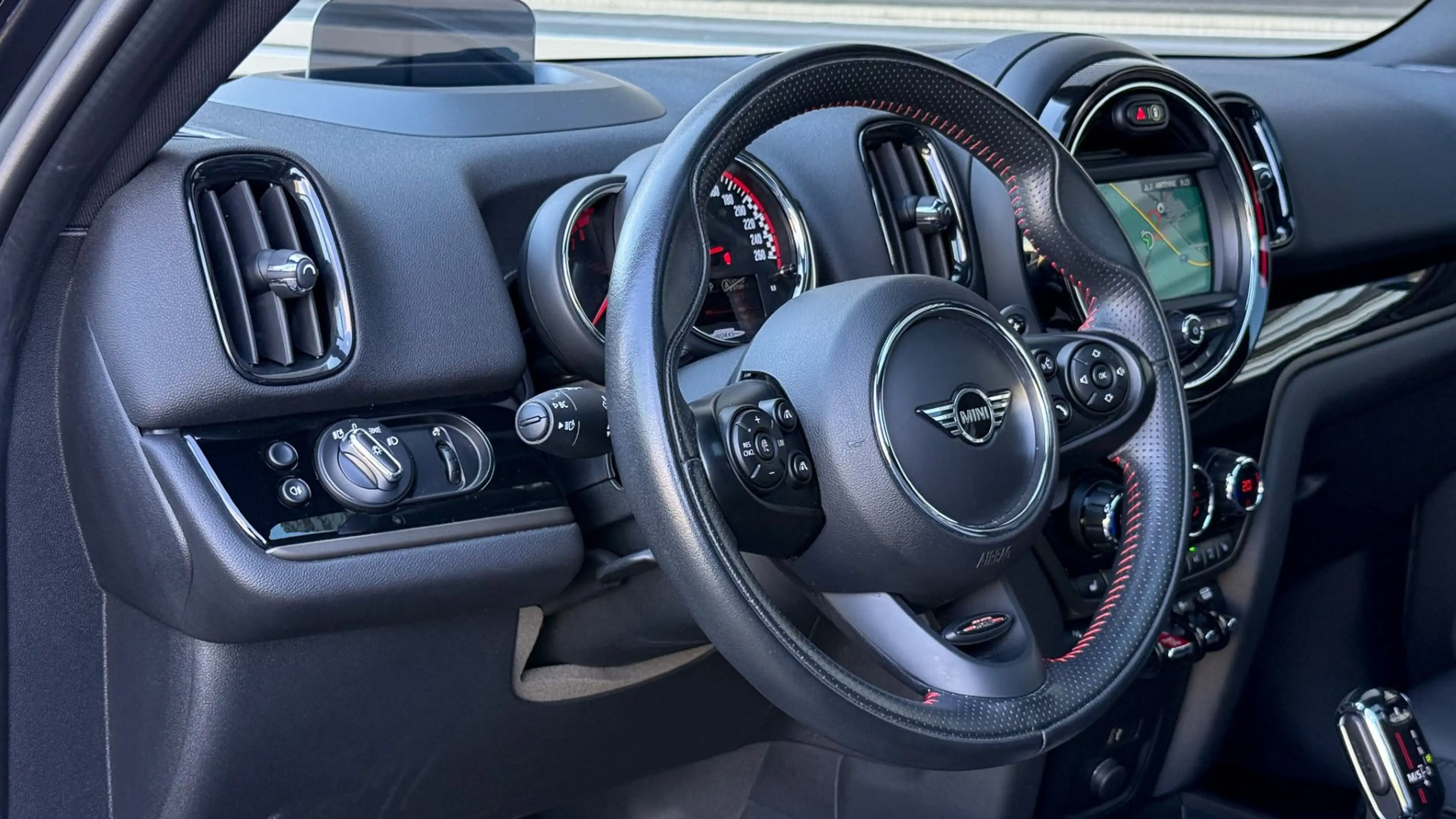 MINI John Cooper Works Countryman ALL4 JCW Power Paket — photo 9
