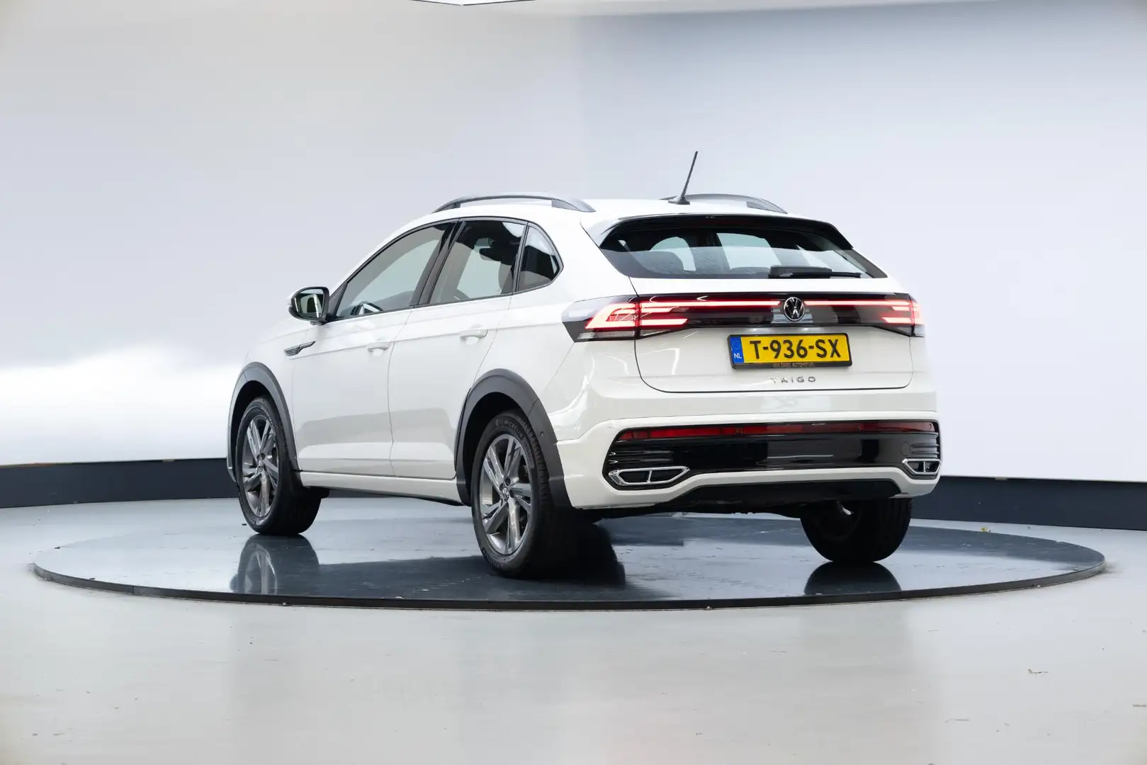 Volkswagen Taigo 1.0 TSI R-Line Wit - 2