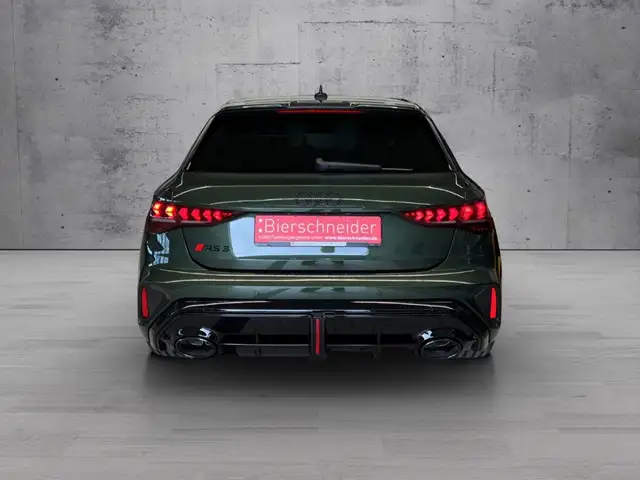 Audi RS3 view 6