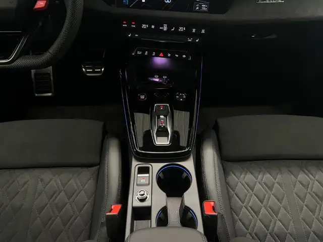 Audi RS3 view 13