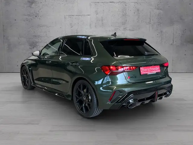 Audi RS3 view 5
