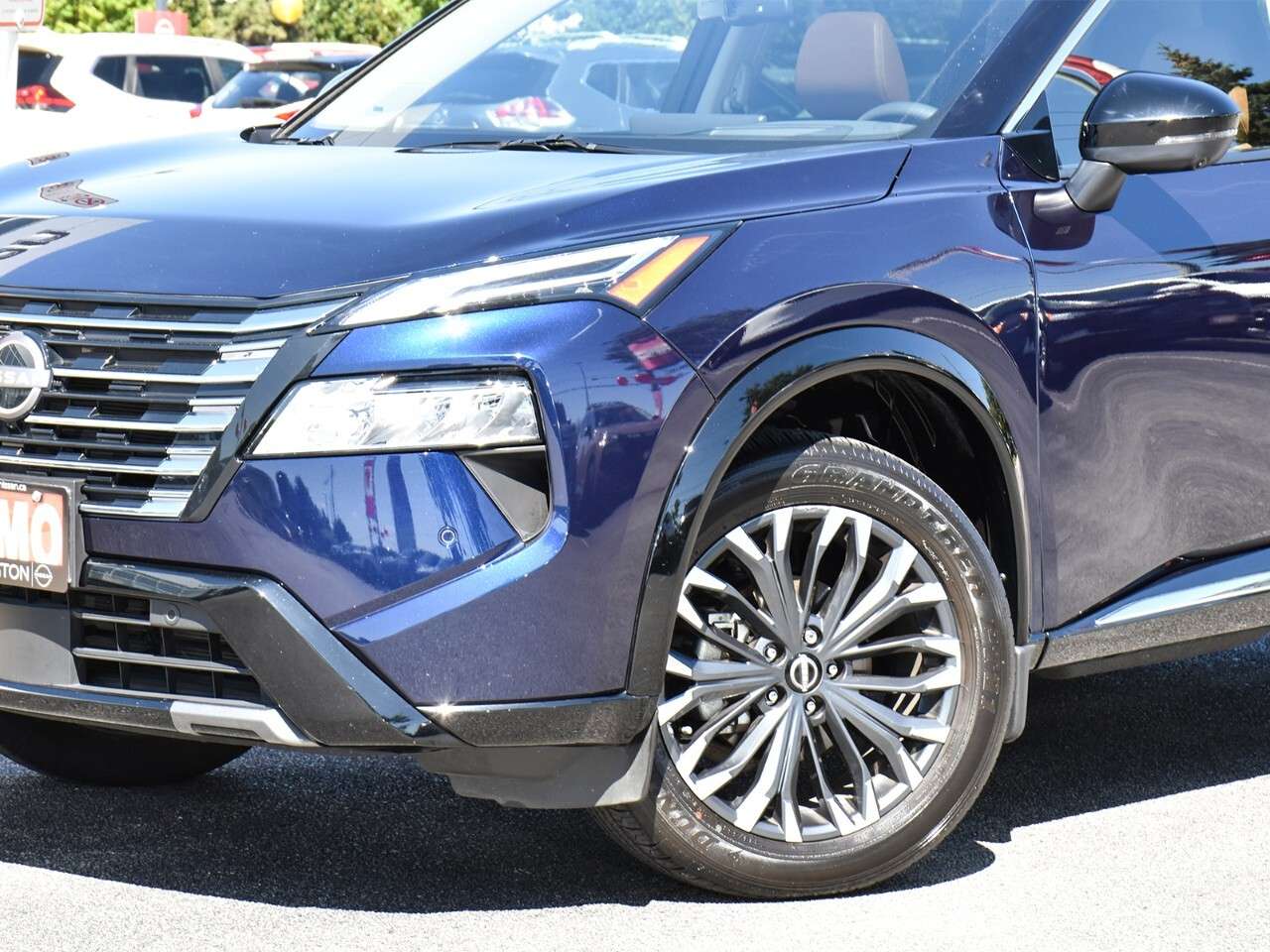 2026 Nissan Rogue Platinum — photo 1