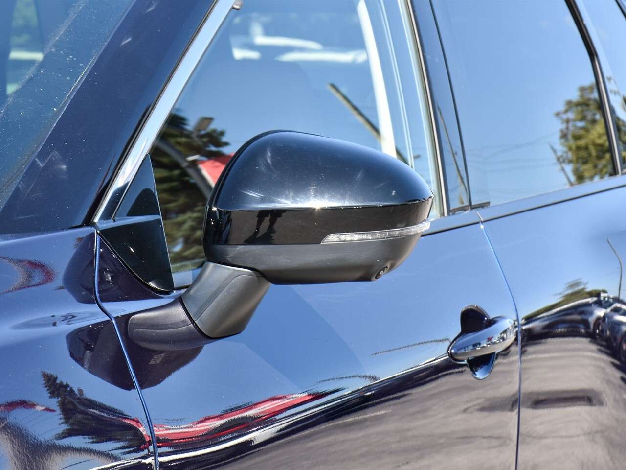 2026 Nissan Rogue Platinum — photo 1
