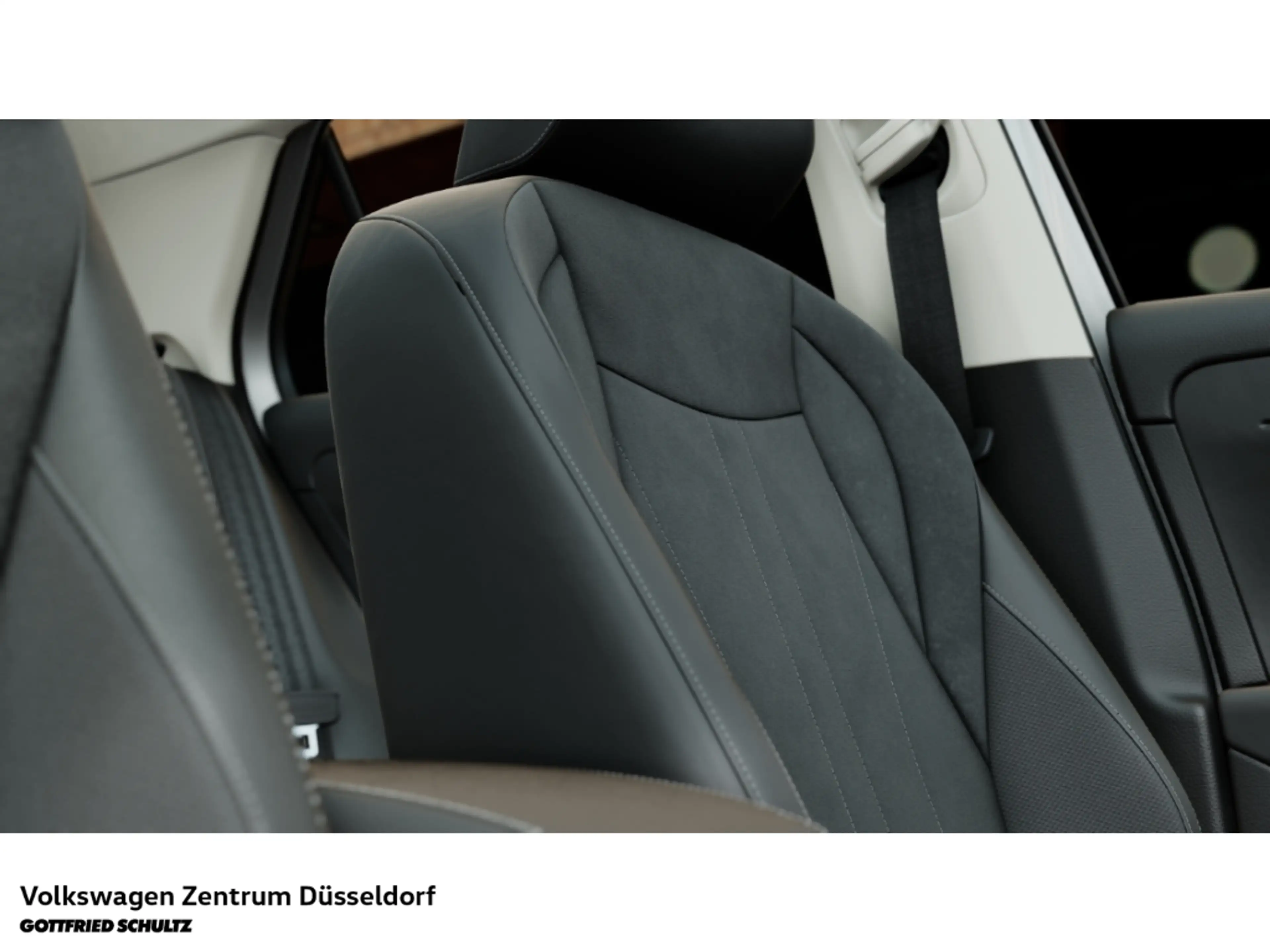 Volkswagen T-Roc Style 1.5 l eTSI DSG AHK IQ.Light / Easy Open & Cl — photo 7