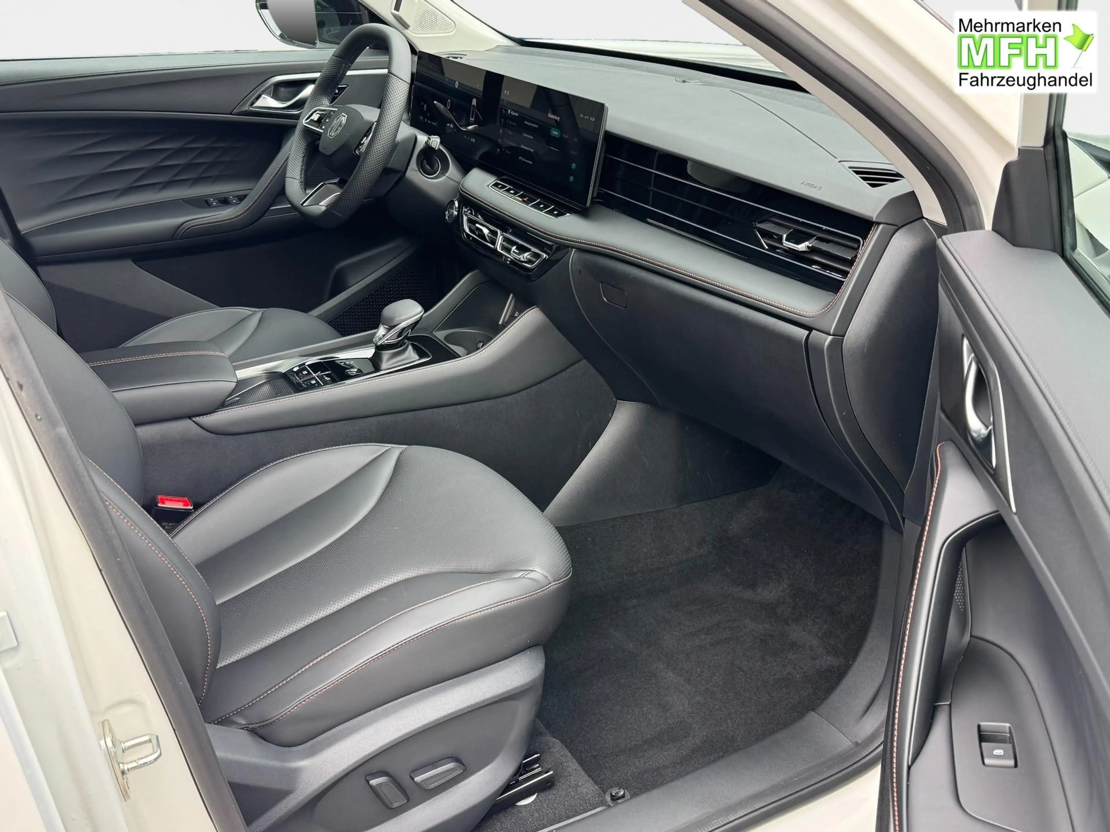 MG HS 1,5 Luxury Hybrid+ Leder 360° 19 Zoll SHZ ACC e... — photo 8