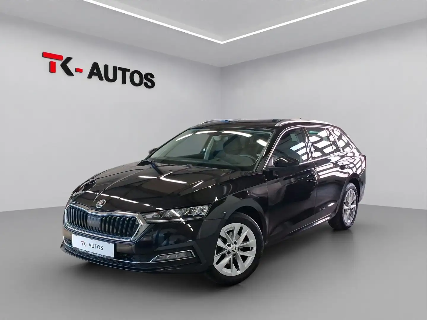 Skoda Octavia C. 2.0 TDI Style,Navi,LED,Tempo,HUD,AHK Noir - 1