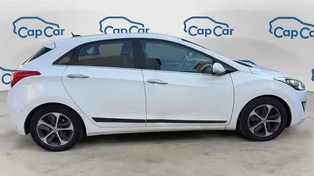Hyundai I30 view 4