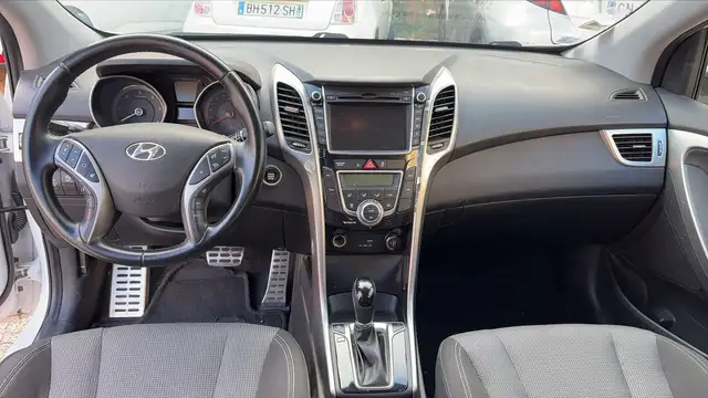 Hyundai I30 view 11