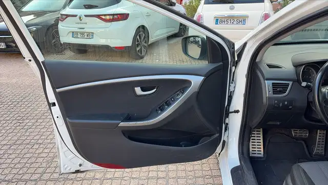 Hyundai I30 view 7