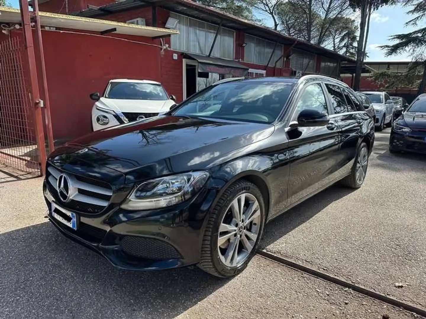 Mercedes-Benz C 200 C 200 d S.W. Executive Nero - 2