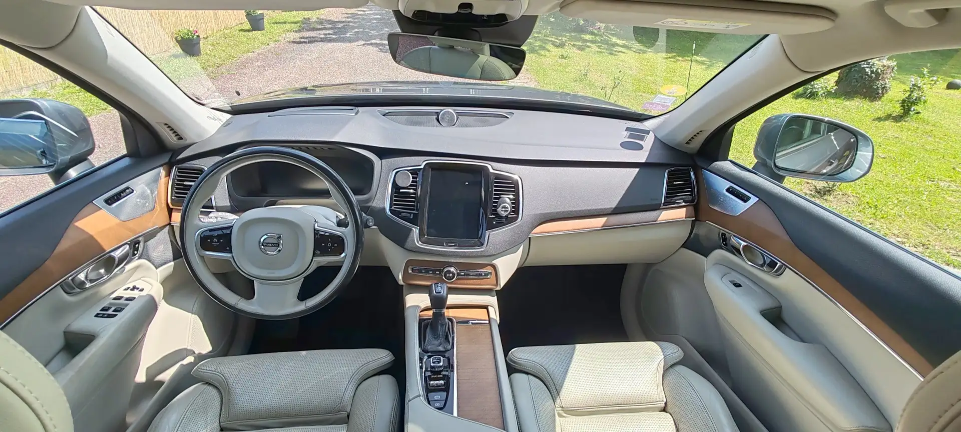 Volvo XC90 D5 AWD 235 ch Geartronic 5pl Inscription Luxe - 2