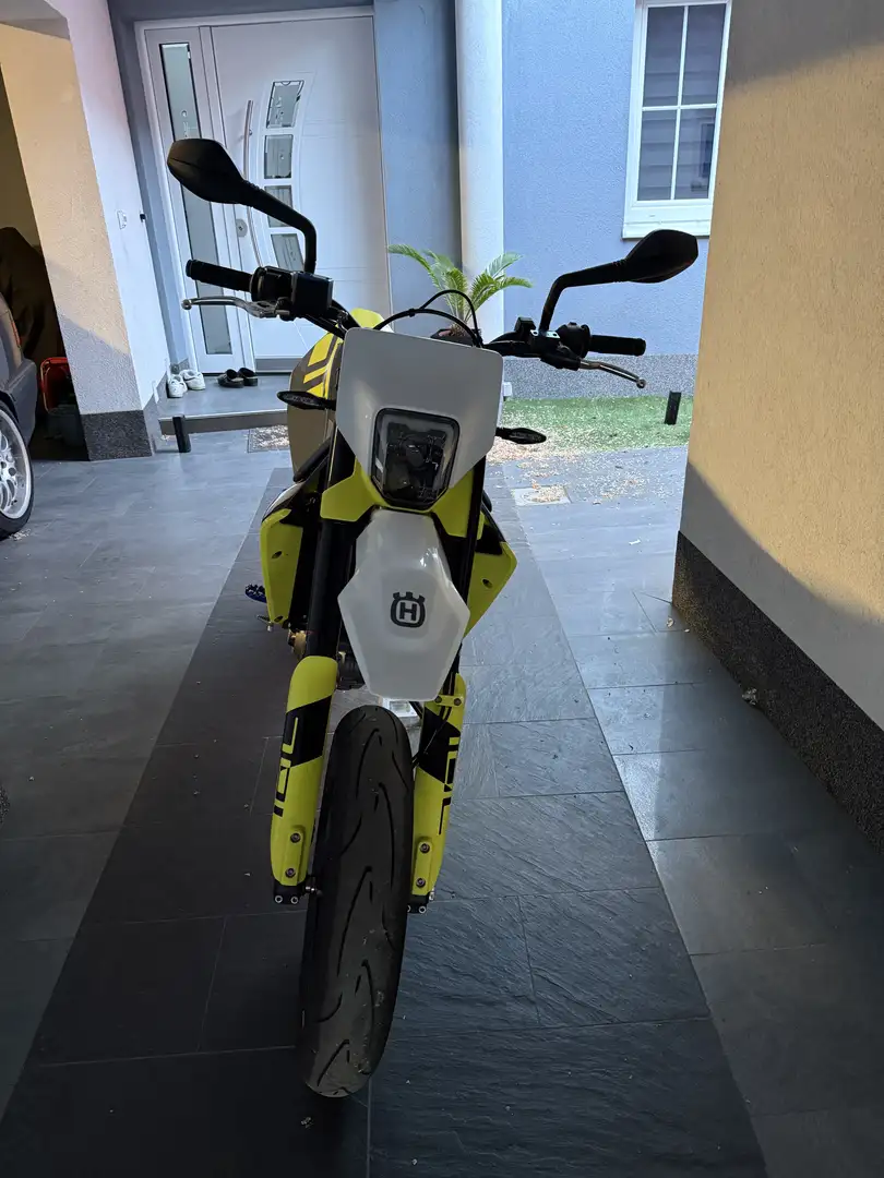 Husqvarna 701 Supermoto Gri - 1