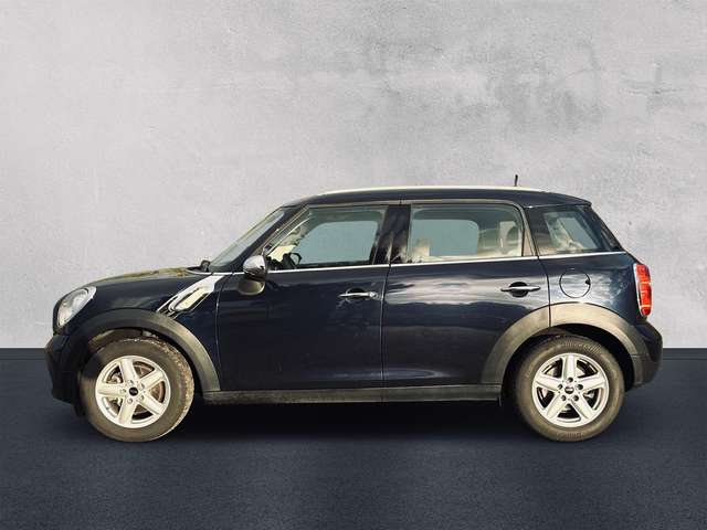 MINI One Countryman One Autom.  *Pano* Wenig Km. *1 Jahr Garantie *