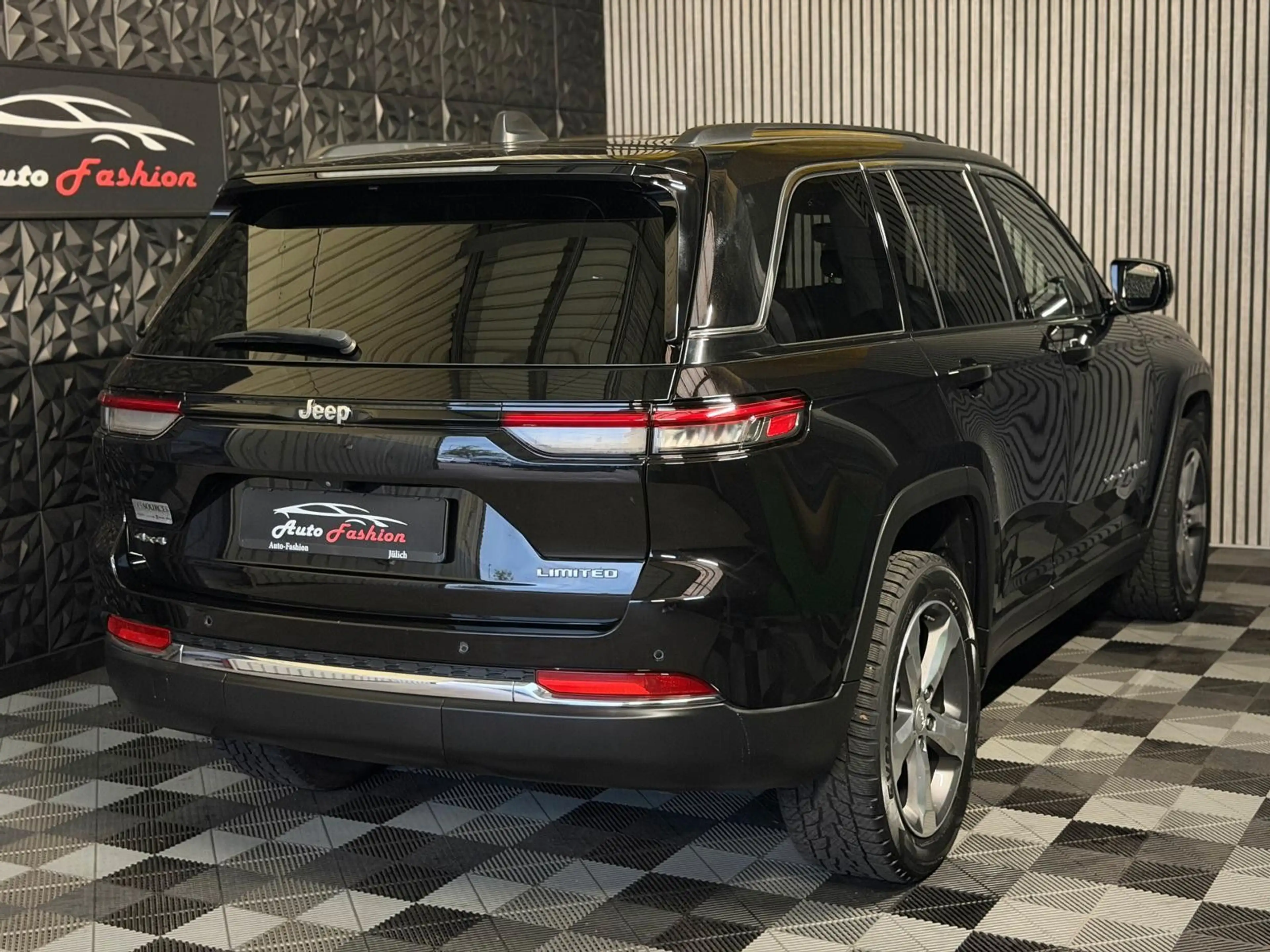 Jeep Grand Cherokee V6 3,6l Limited Unfallfrei — photo 13