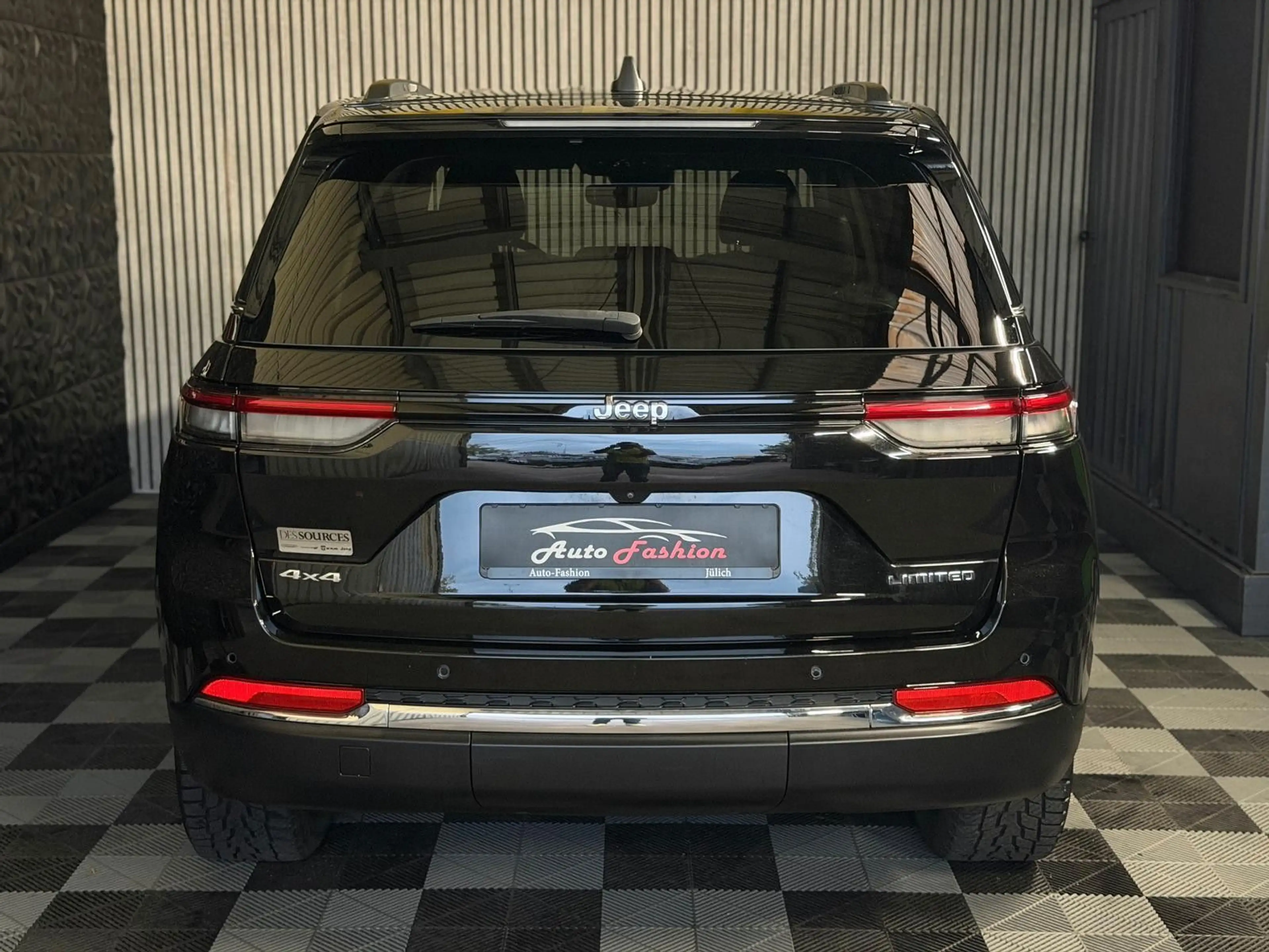 Jeep Grand Cherokee V6 3,6l Limited Unfallfrei — photo 8