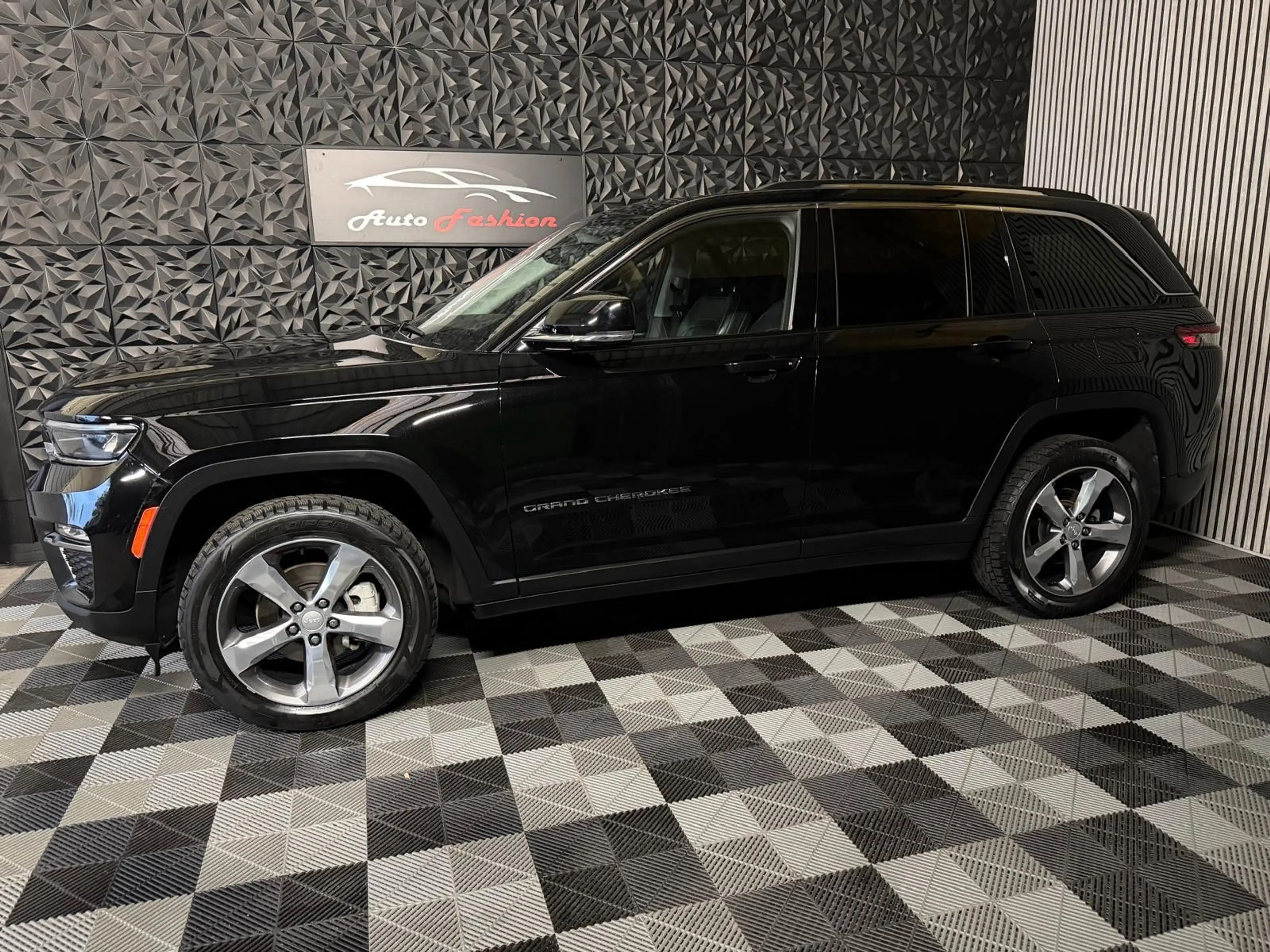 Jeep Grand Cherokee V6 3,6l Limited Unfallfrei — photo 2