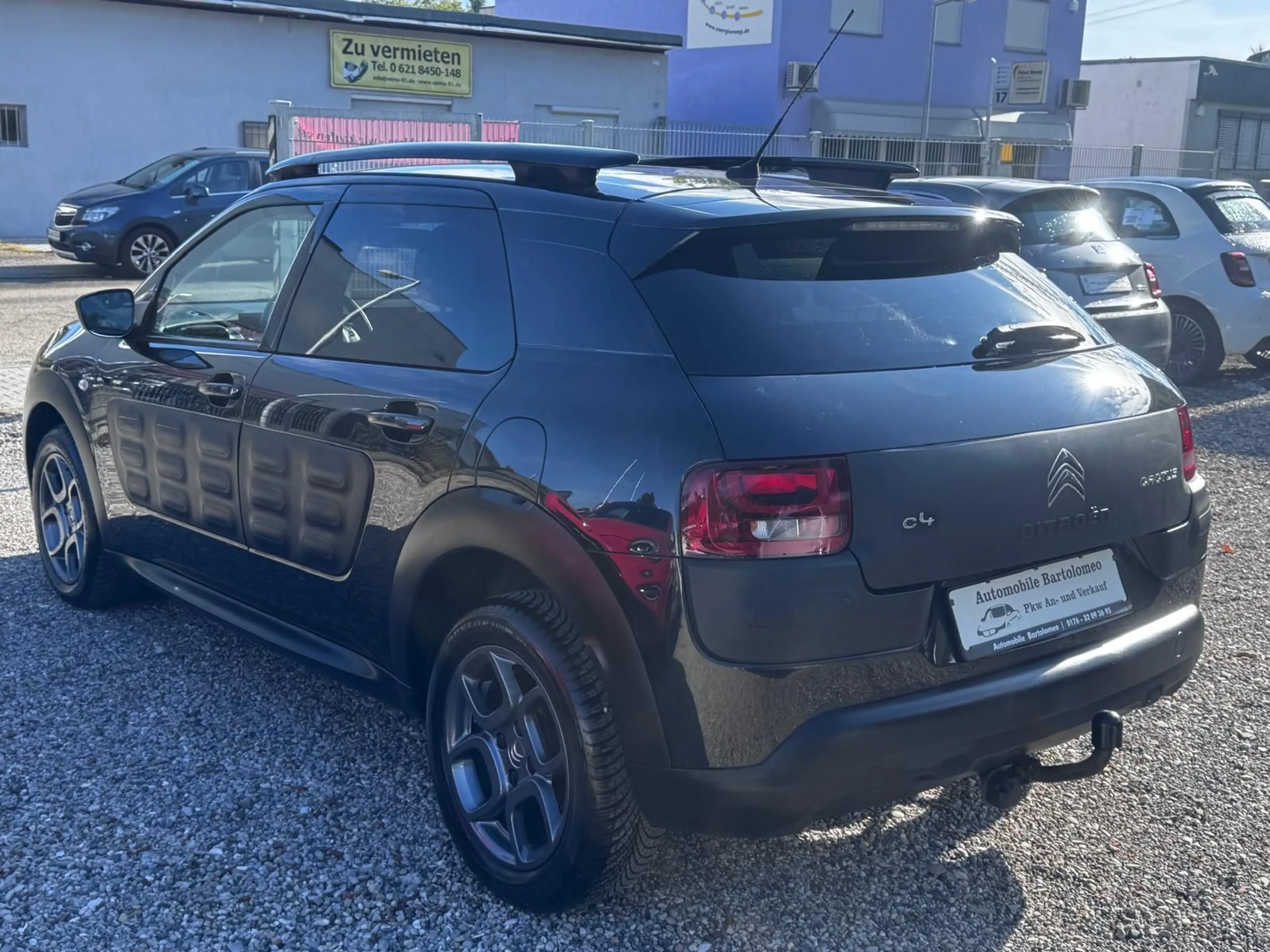 Citroen C4 Cactus Shine*NAVI*AHK*Selbstlenkende-Systeme* — photo 3