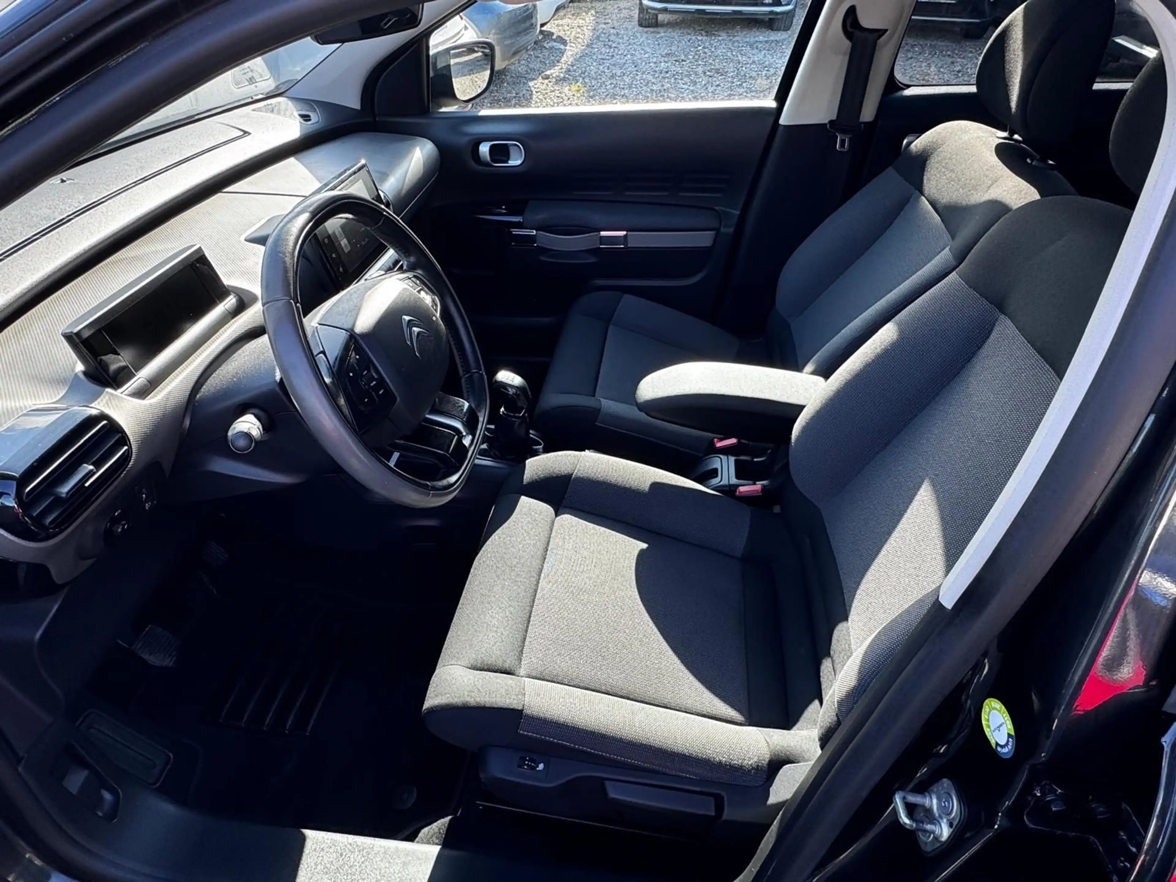 Citroen C4 Cactus Shine*NAVI*AHK*Selbstlenkende-Systeme* — photo 9