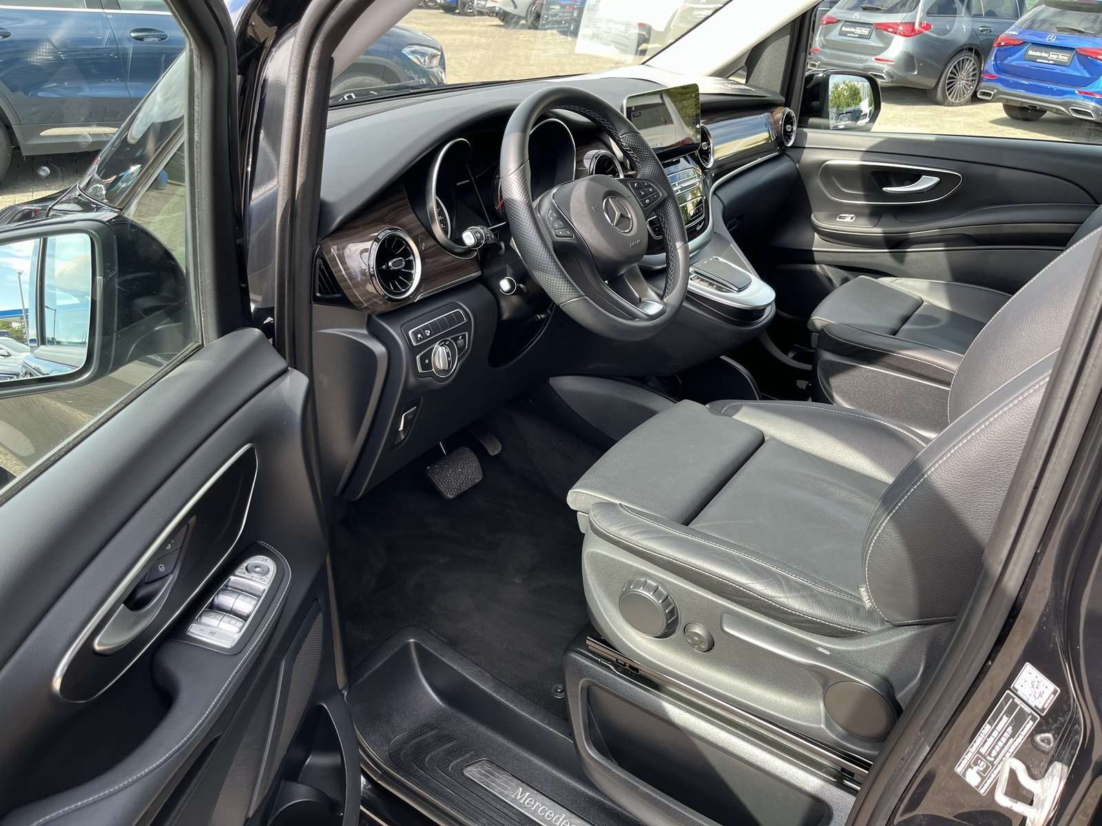 Mercedes-Benz V 300