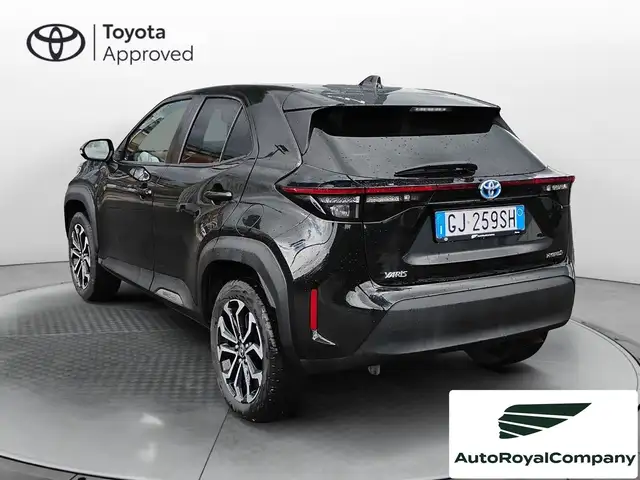 Toyota Yaris Cross view 12