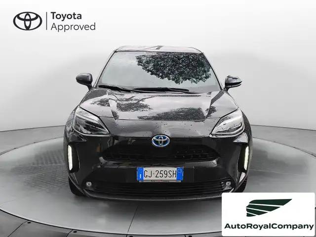 Toyota Yaris Cross view 8
