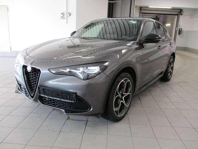 Imagine Alfa Romeo Stelvio Veloce Q4 NAVI SHZ LEDER AT