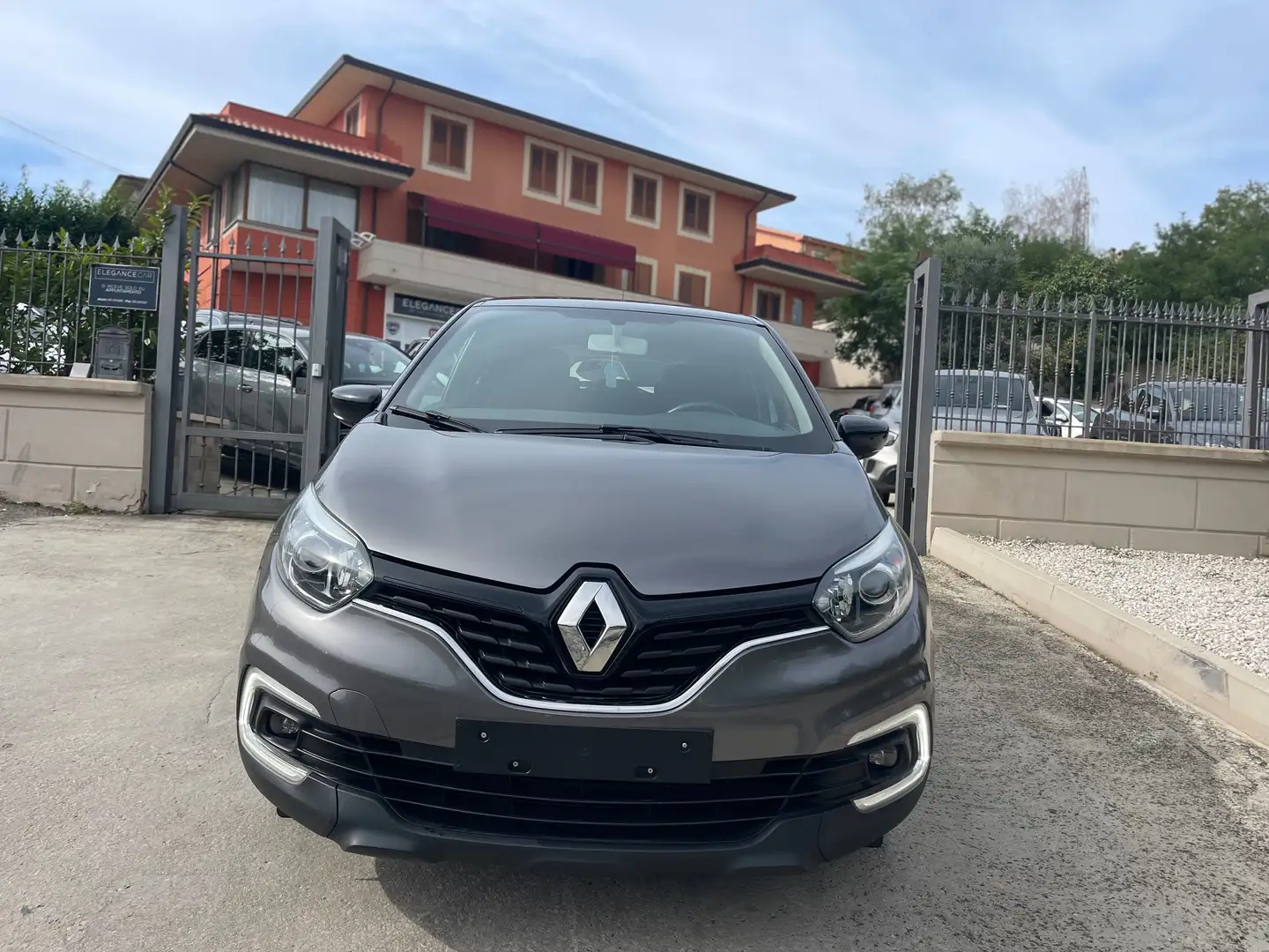 Renault Captur 1.5 dci Sport Edition 90cv Grigio - 2
