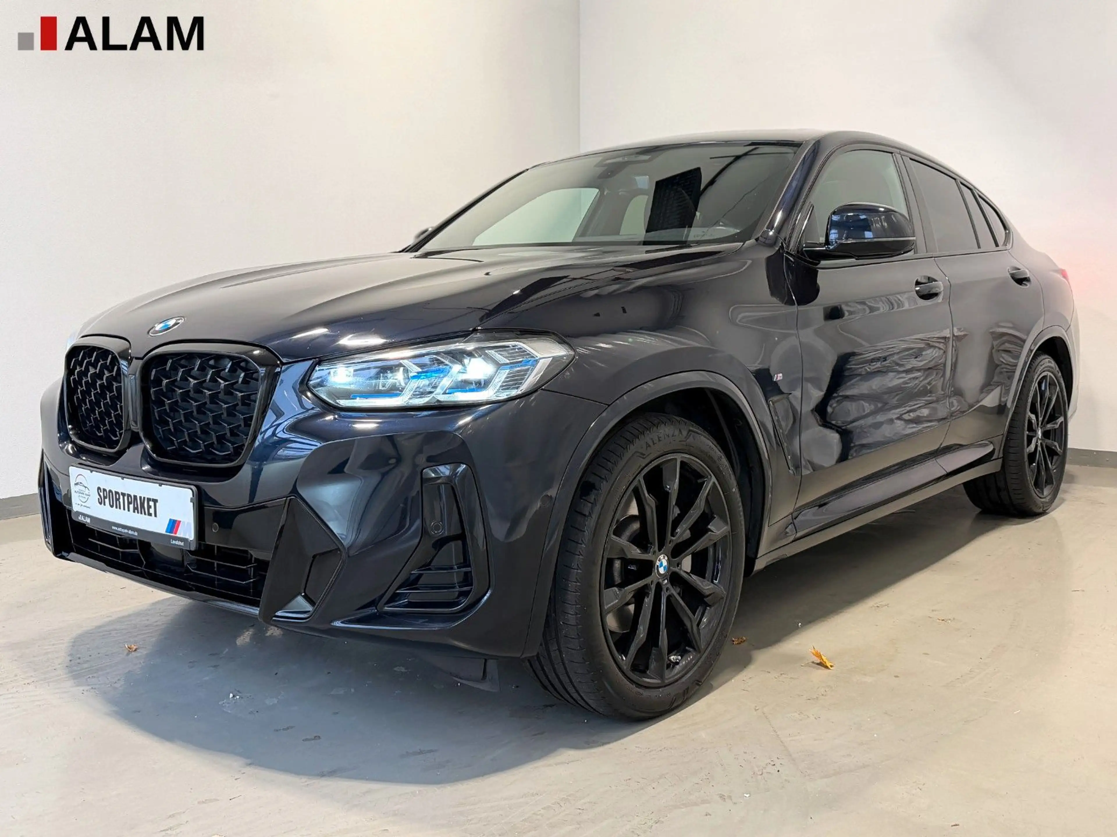BMW X4 xDrive 30d M Sport ACC AHK H&K Laser Pano RFK — photo 2