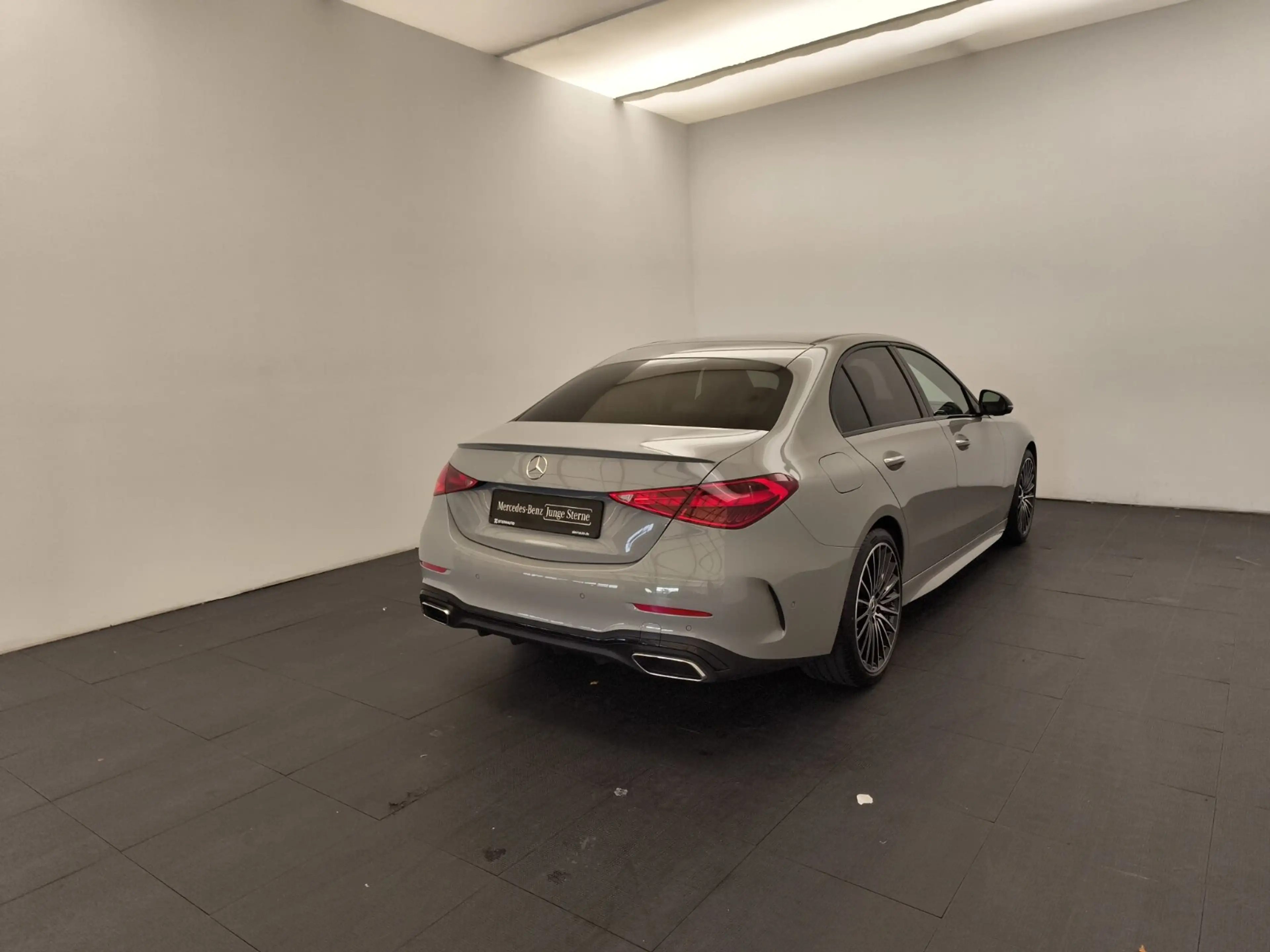 Mercedes-Benz C 200 C 200 AMG Distr 360Cam Night Burm3D WinterP 19" — photo 5